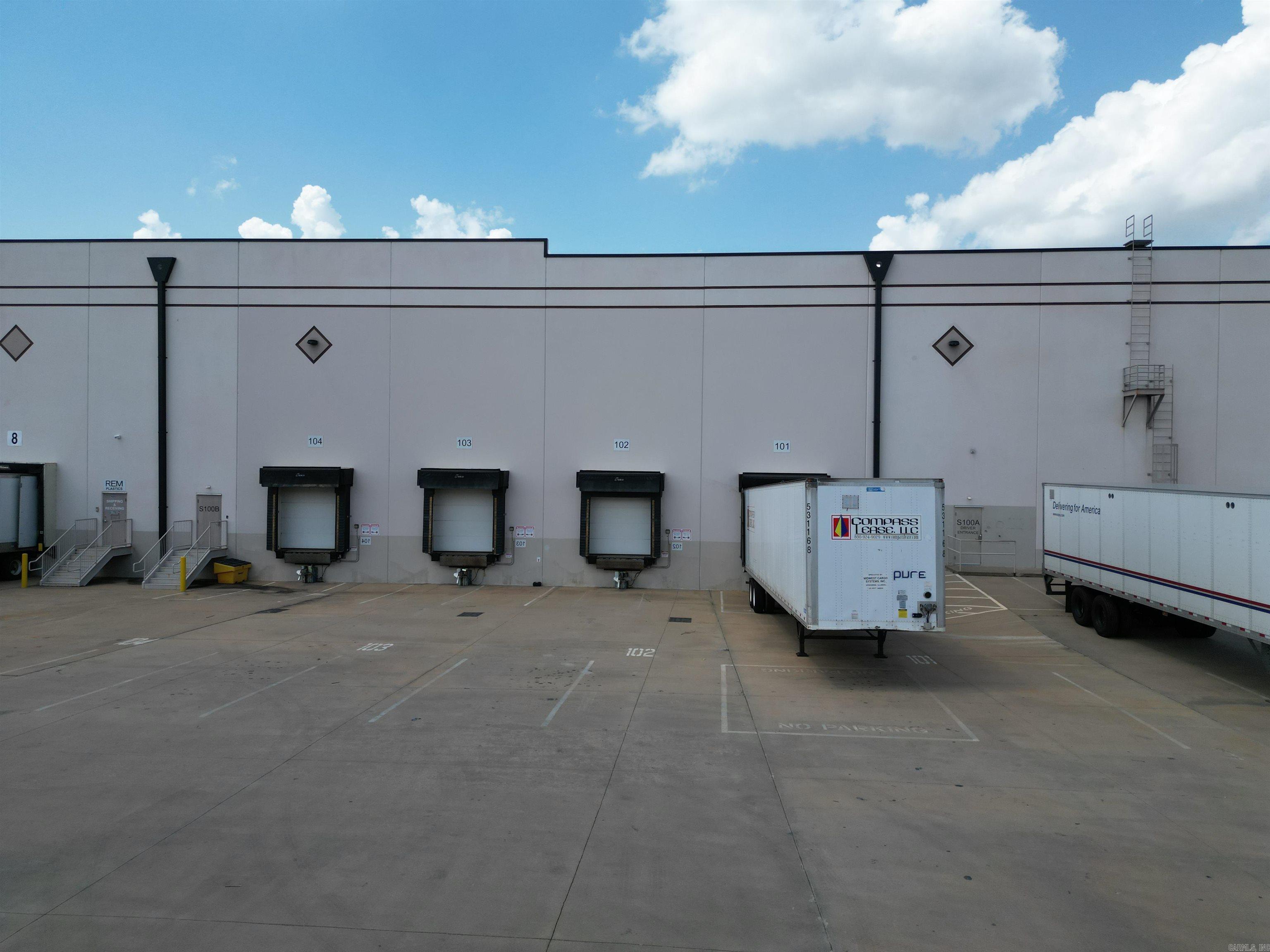 400 Sharkey  Maumelle, AR