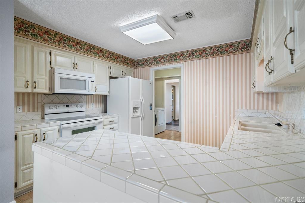 43 Perralena Way Hot Springs Village, AR 71909