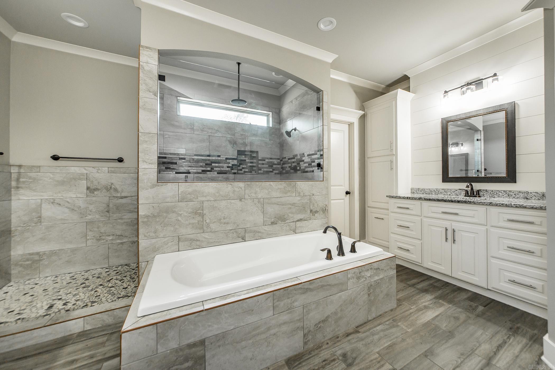 25 Andy  Cabot, AR