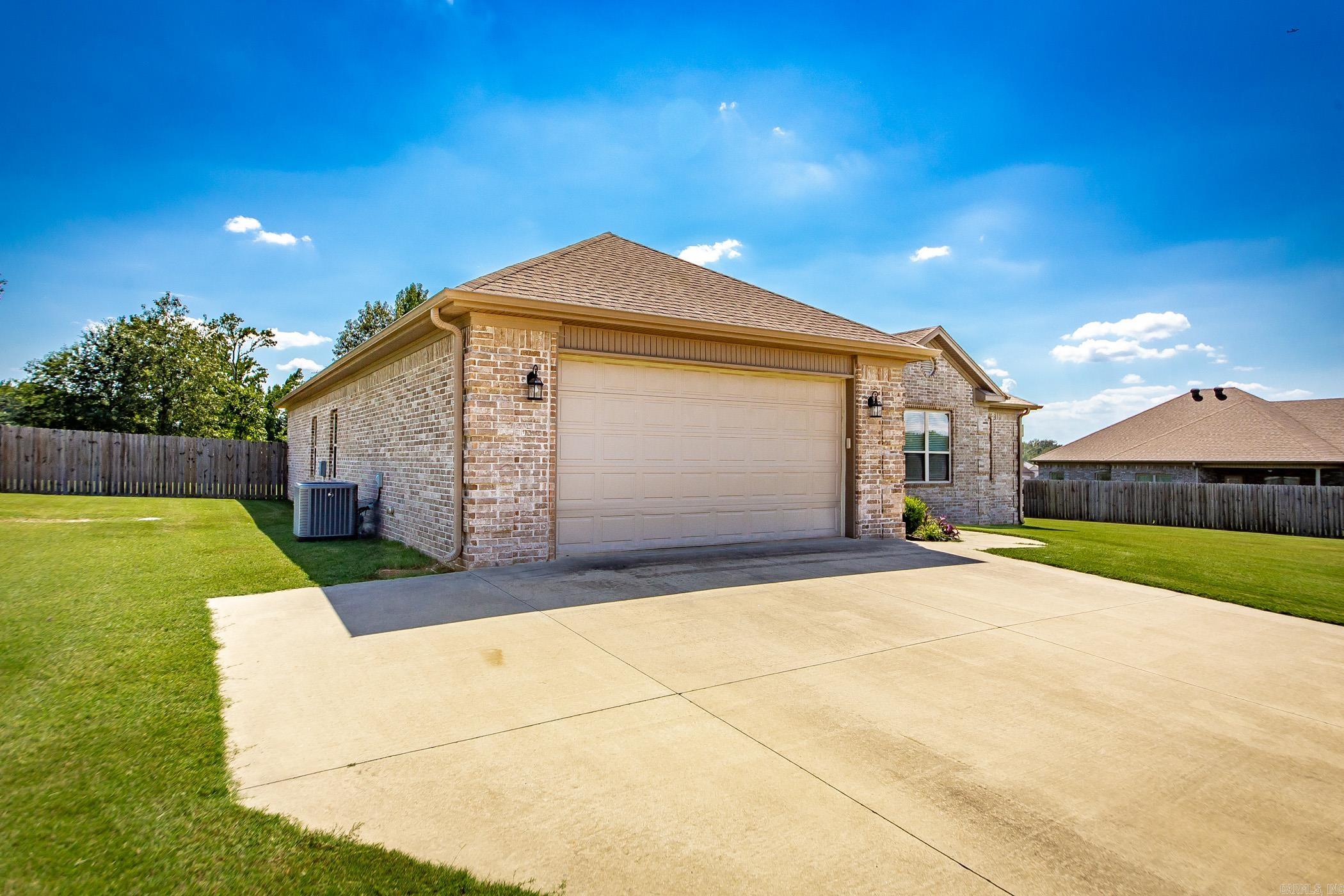 25 Andy  Cabot, AR