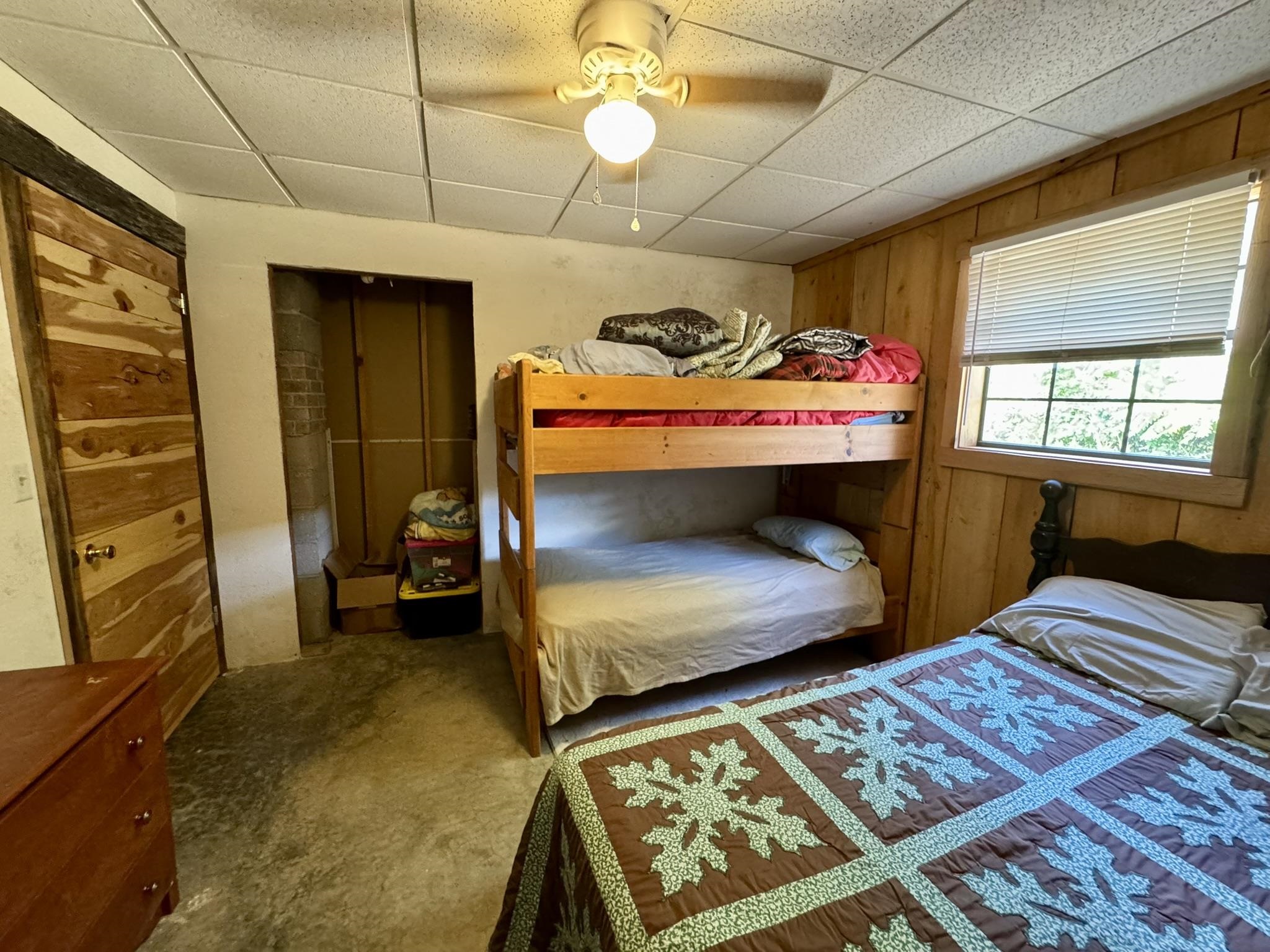 1315 CR 67  Mammoth Spring, AR