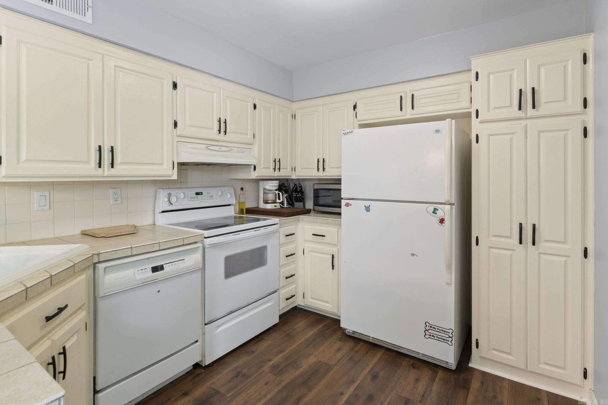 102 Greentree  Sherwood, AR