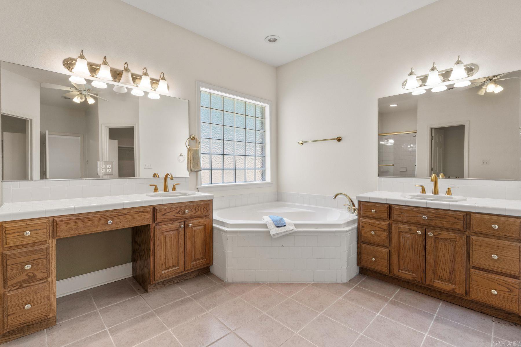 123 Saratoga Street  Hot Springs, AR