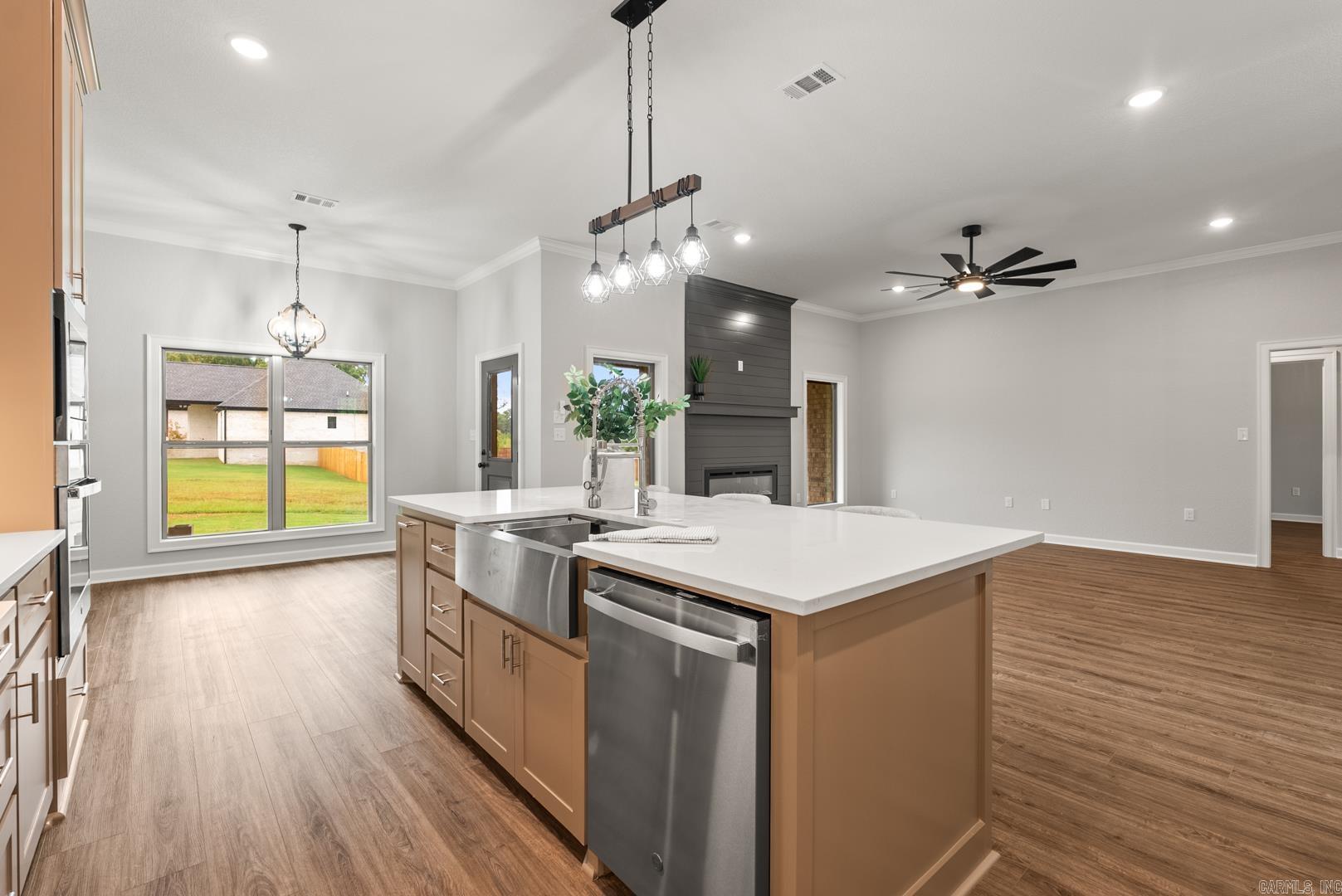 14 Ridgewood  Greenbrier, AR