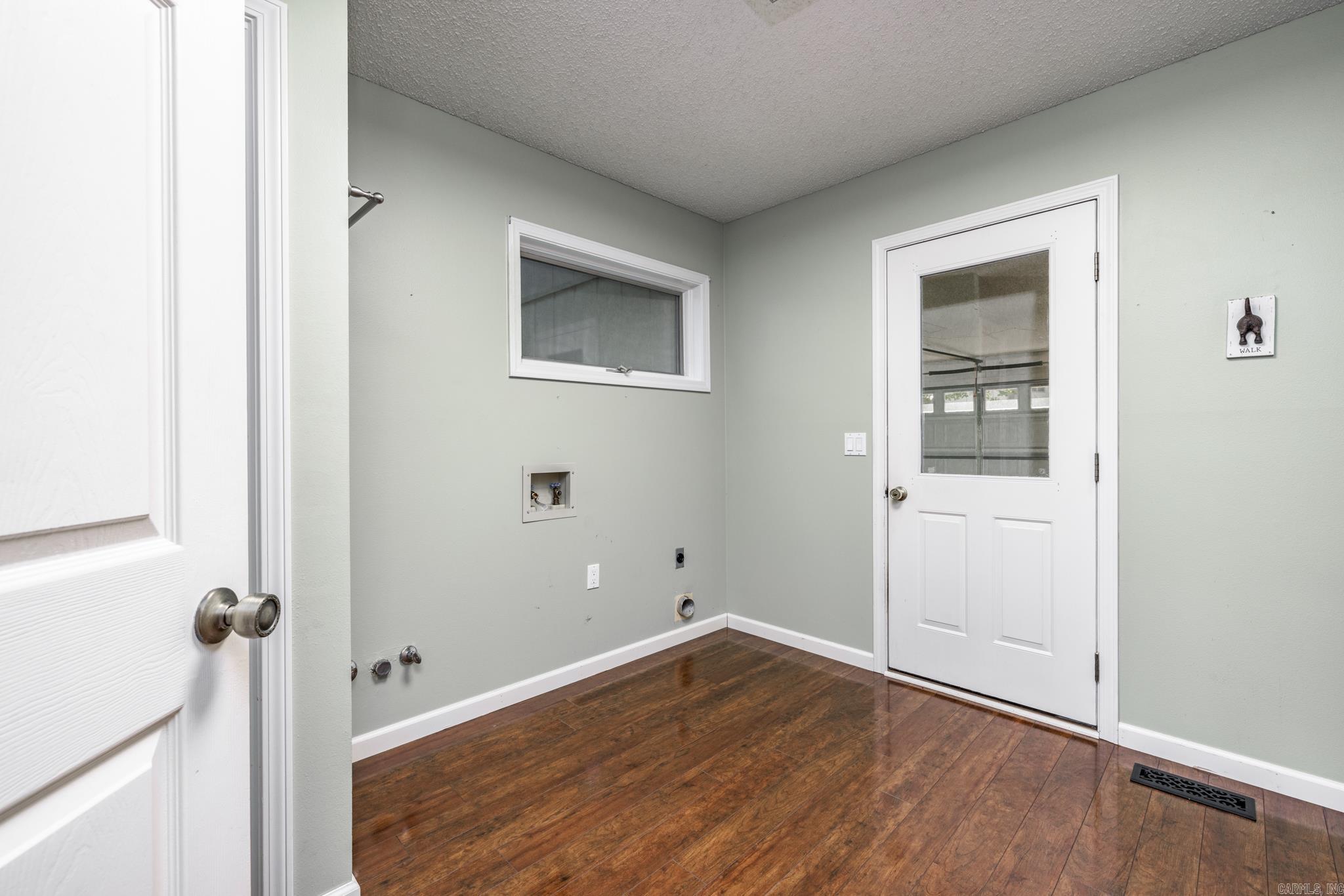 13 Narvaez  Hot Springs Village, AR