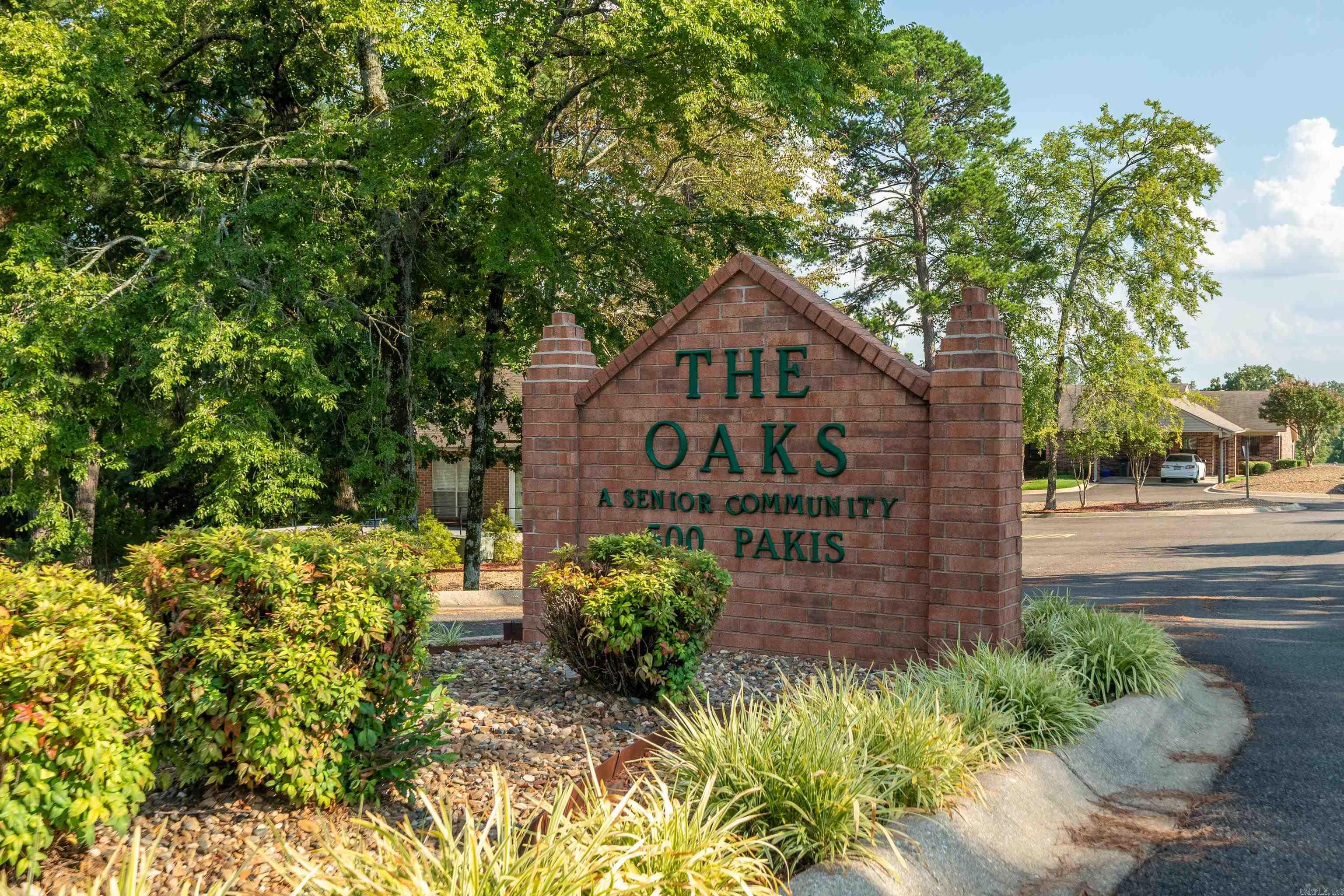 500 Pakis  Hot Springs National Park, AR