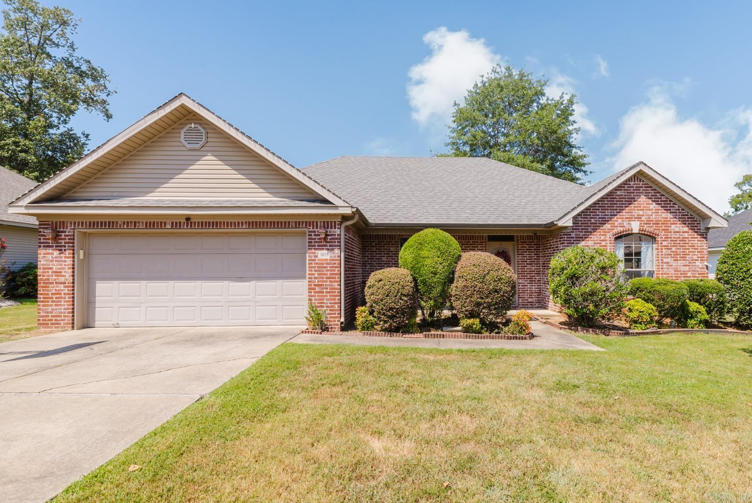 3105 Shelby Dr  Benton, AR