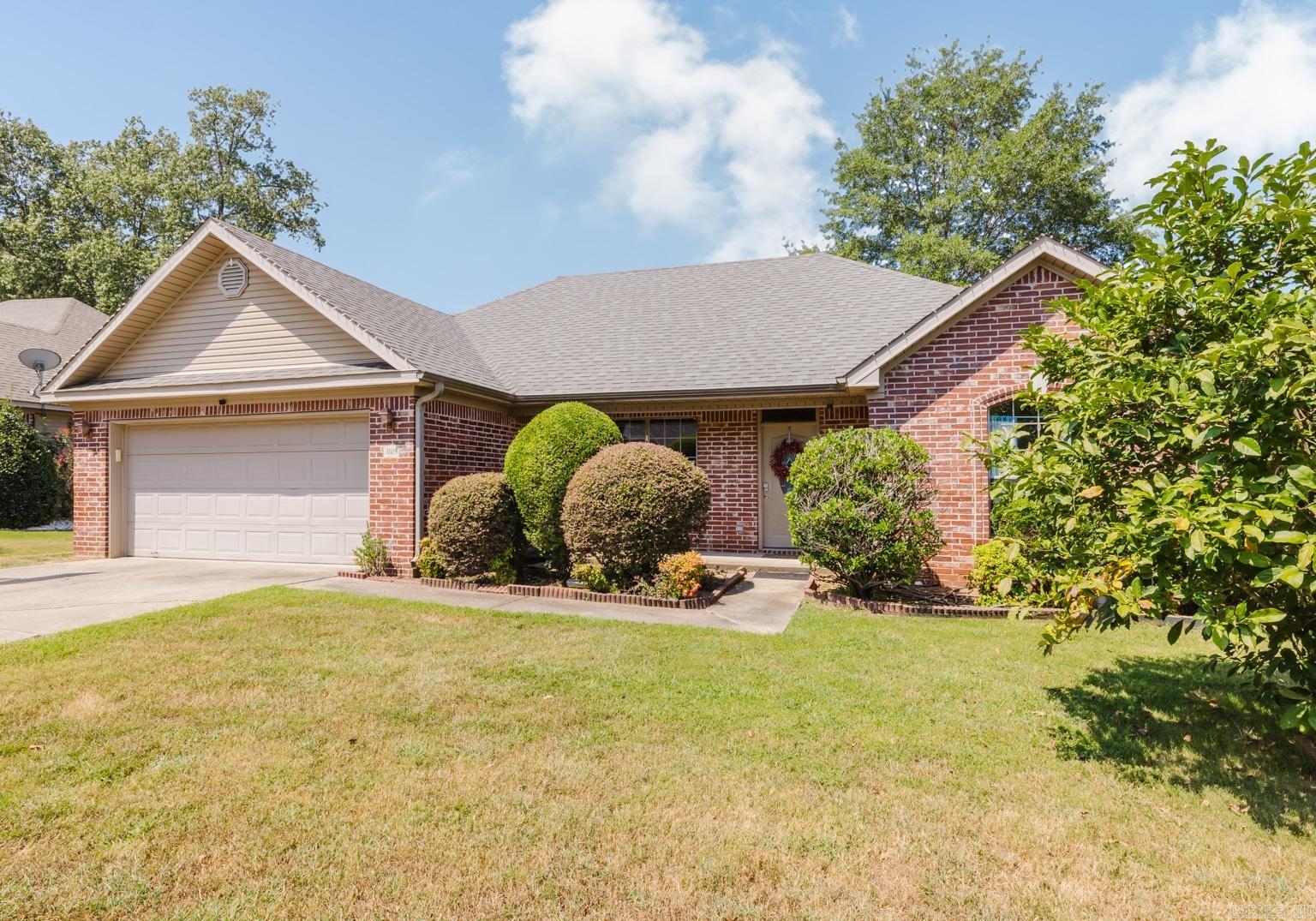 3105 Shelby Dr  Benton, AR