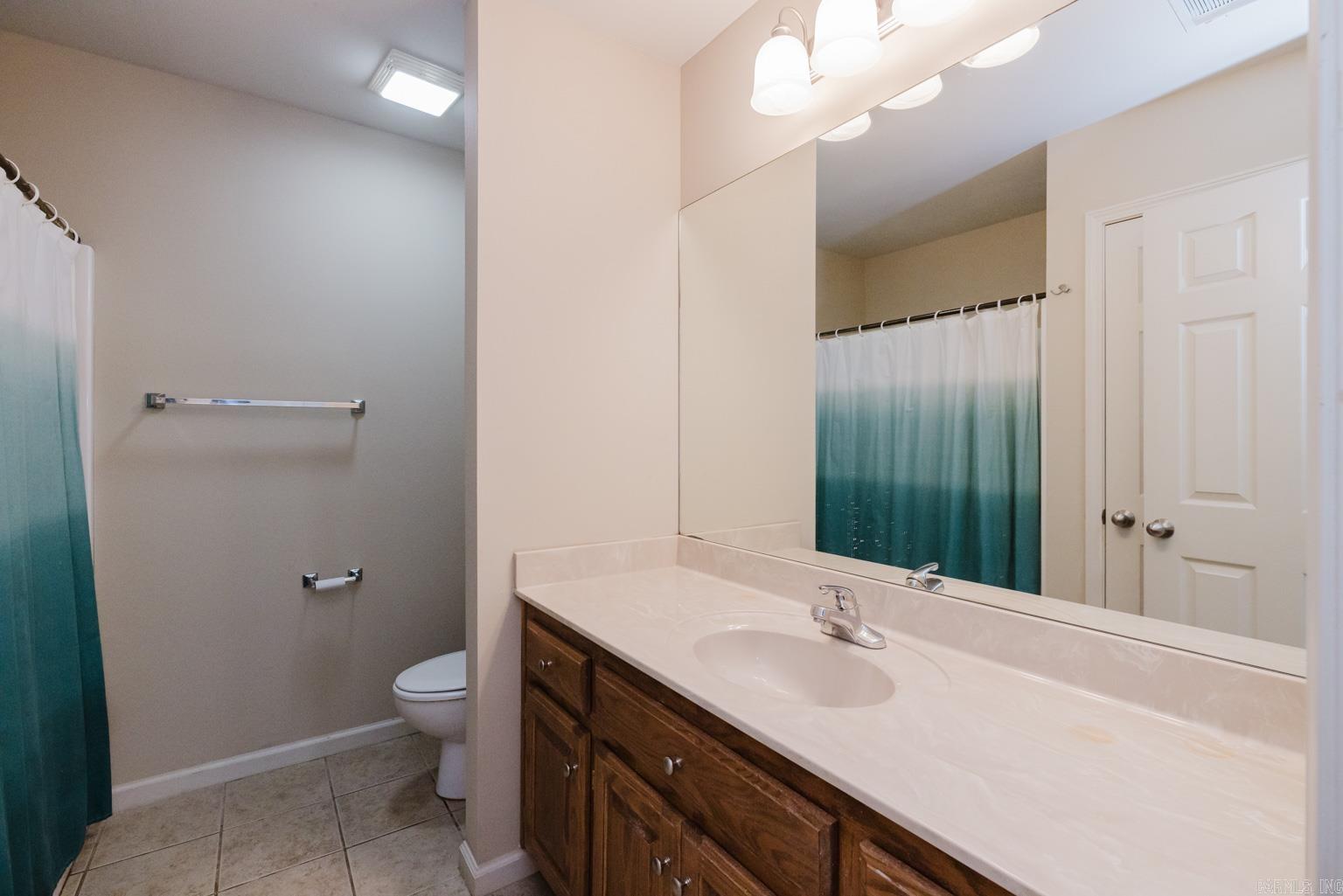 3105 Shelby Dr  Benton, AR