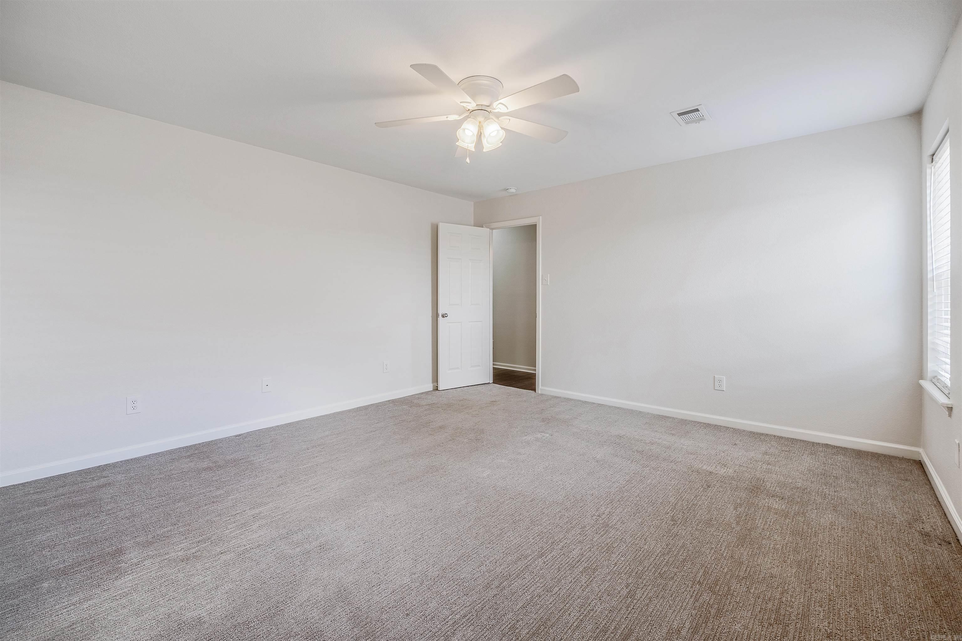 18 Manchester Dr. Conway, AR 72034