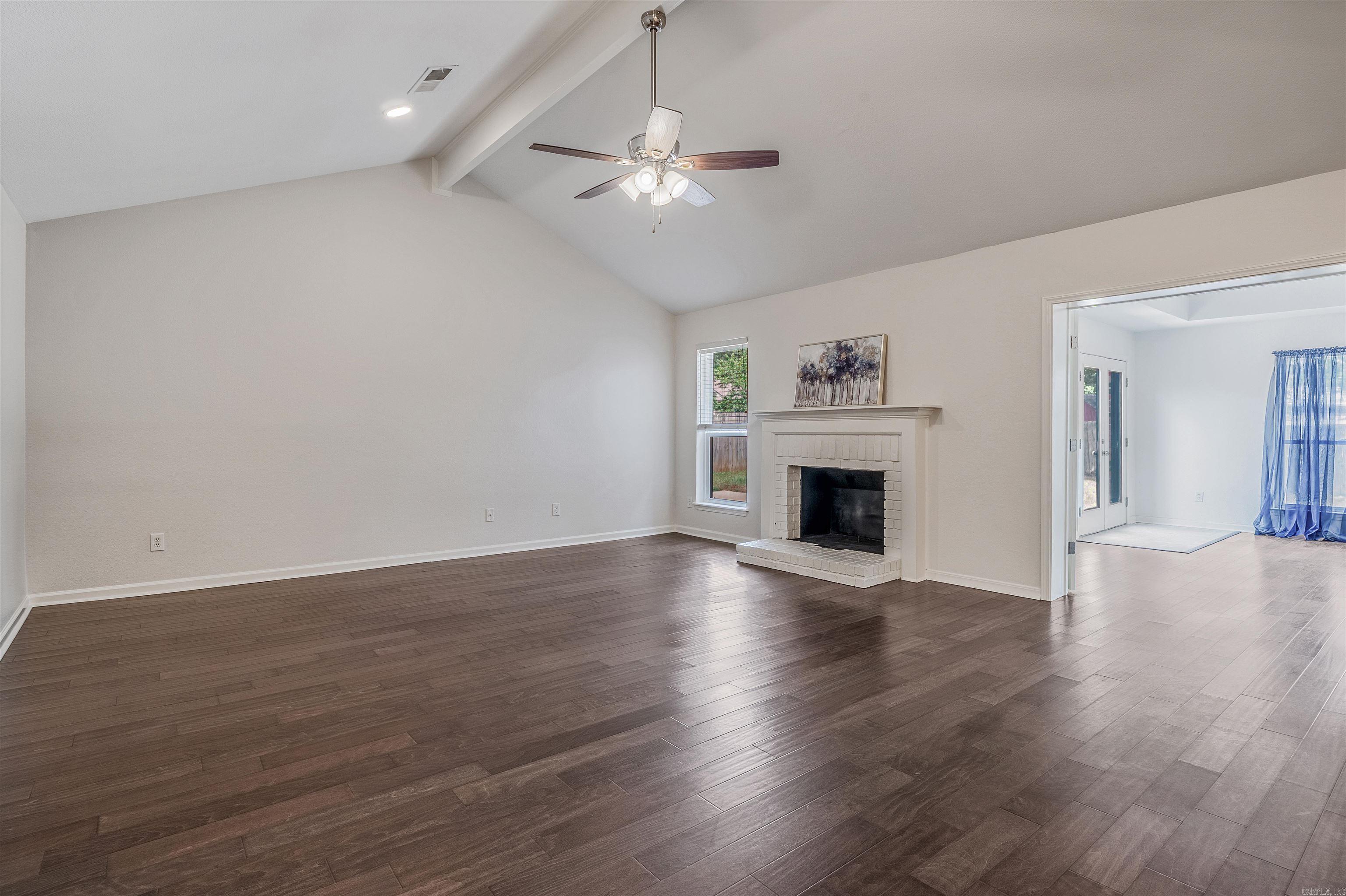 18 Manchester Dr. Conway, AR 72034