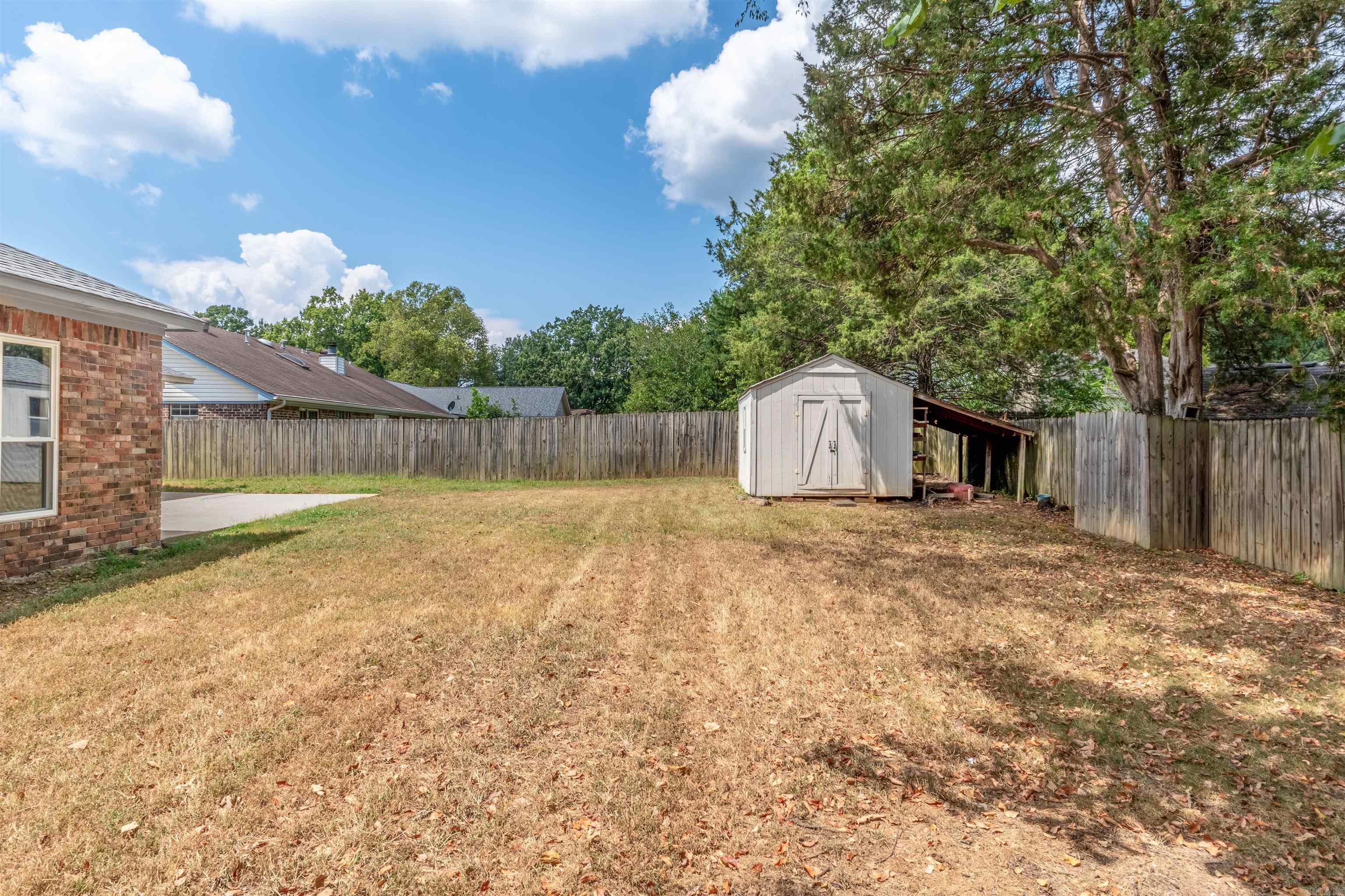 18 Manchester Dr. Conway, AR 72034