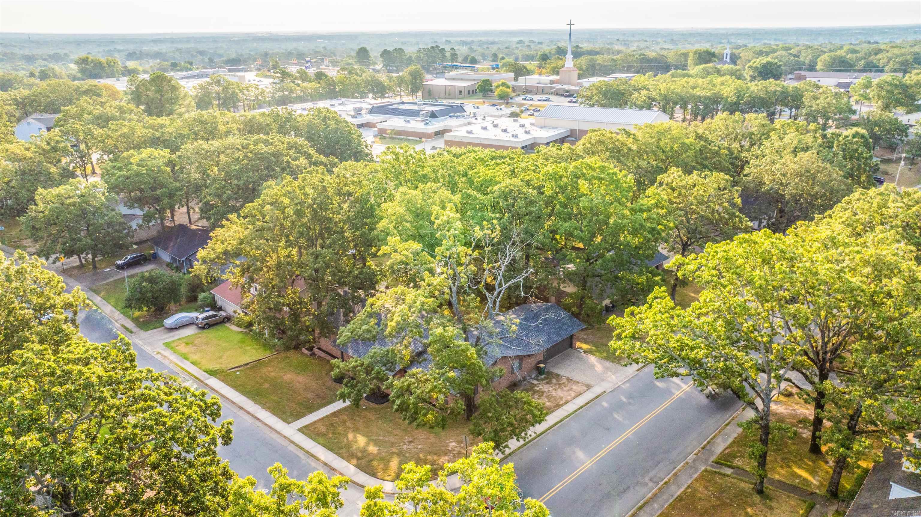 7000 Comanche  North Little Rock, AR