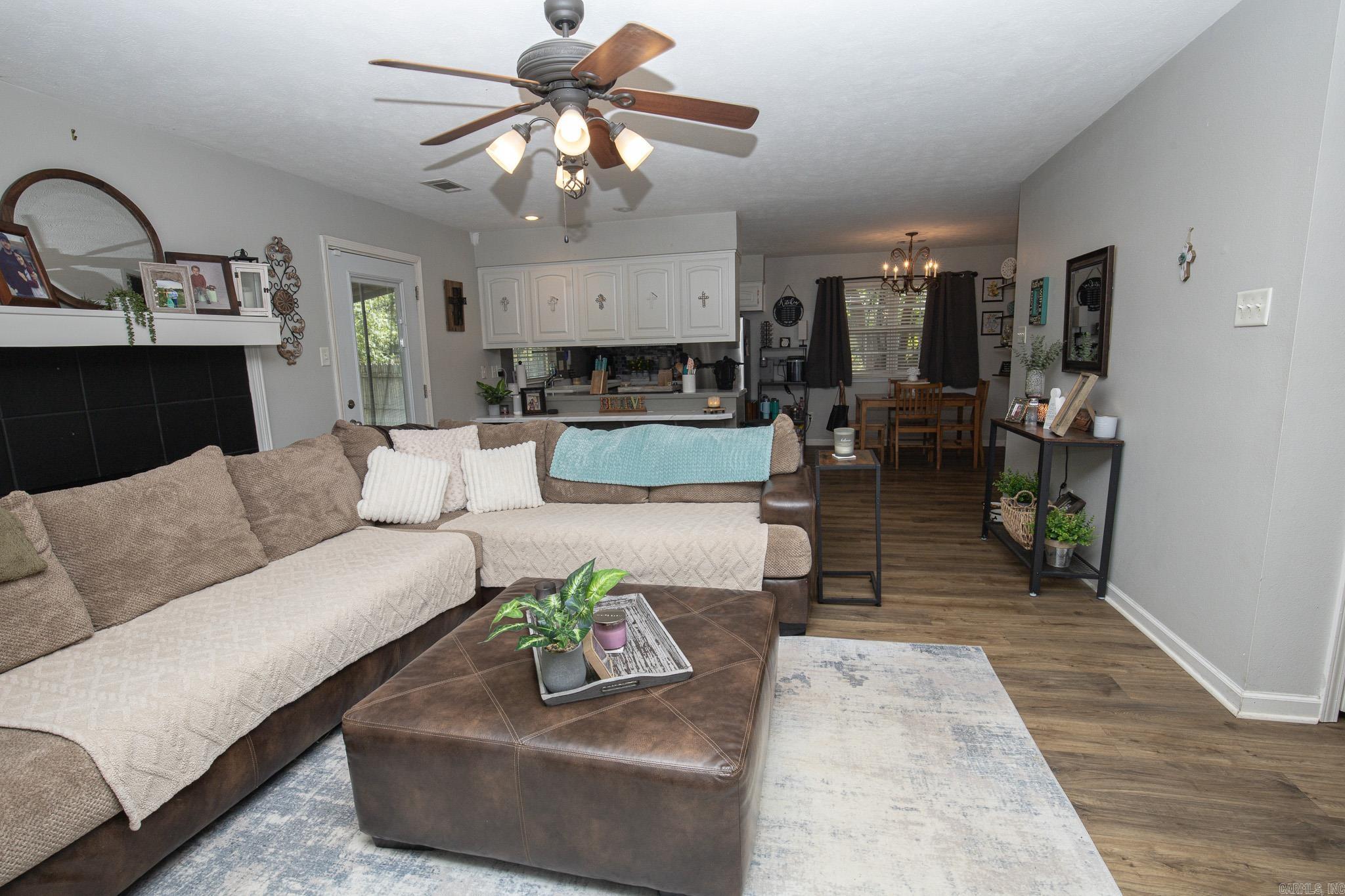 816 Coral Cove  Benton, AR
