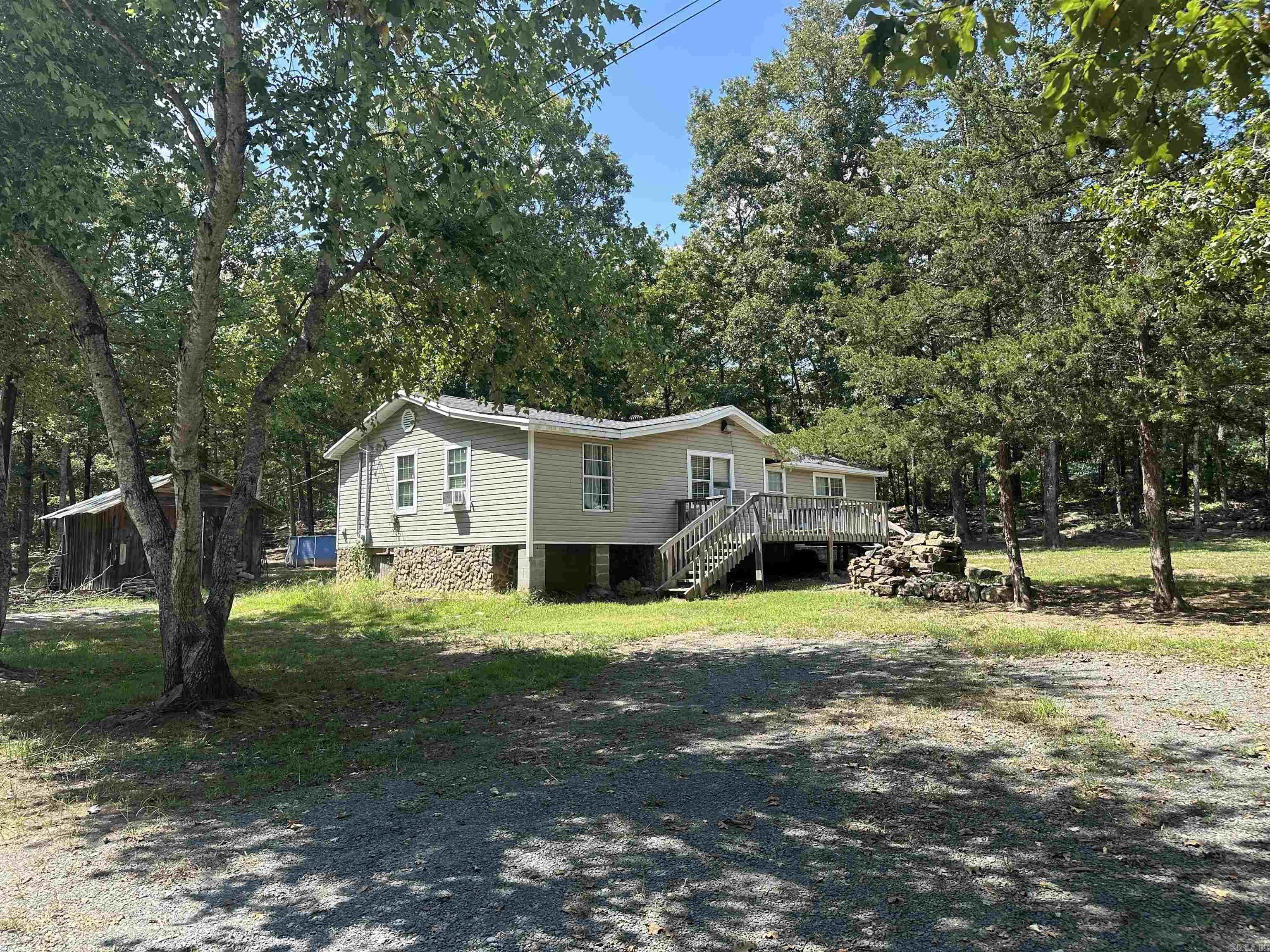781 Douglas Lane  Clinton, AR