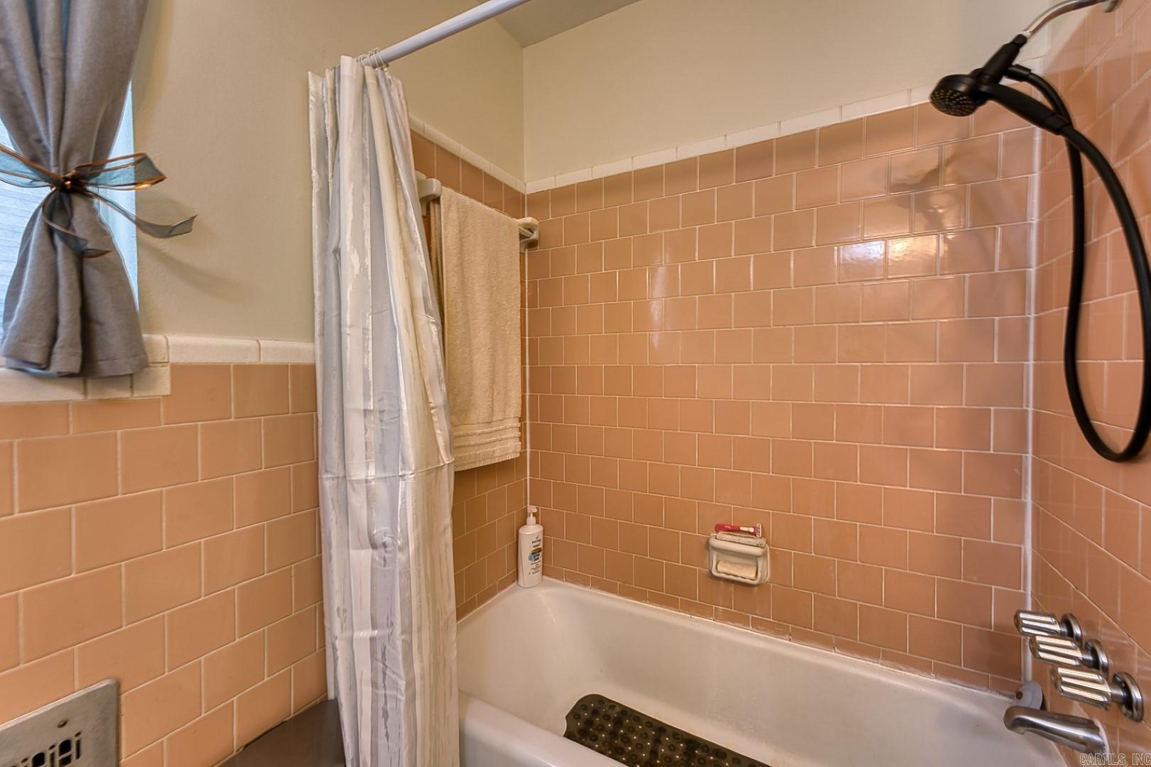 2109 Hobson Avenue  Hot Springs, AR