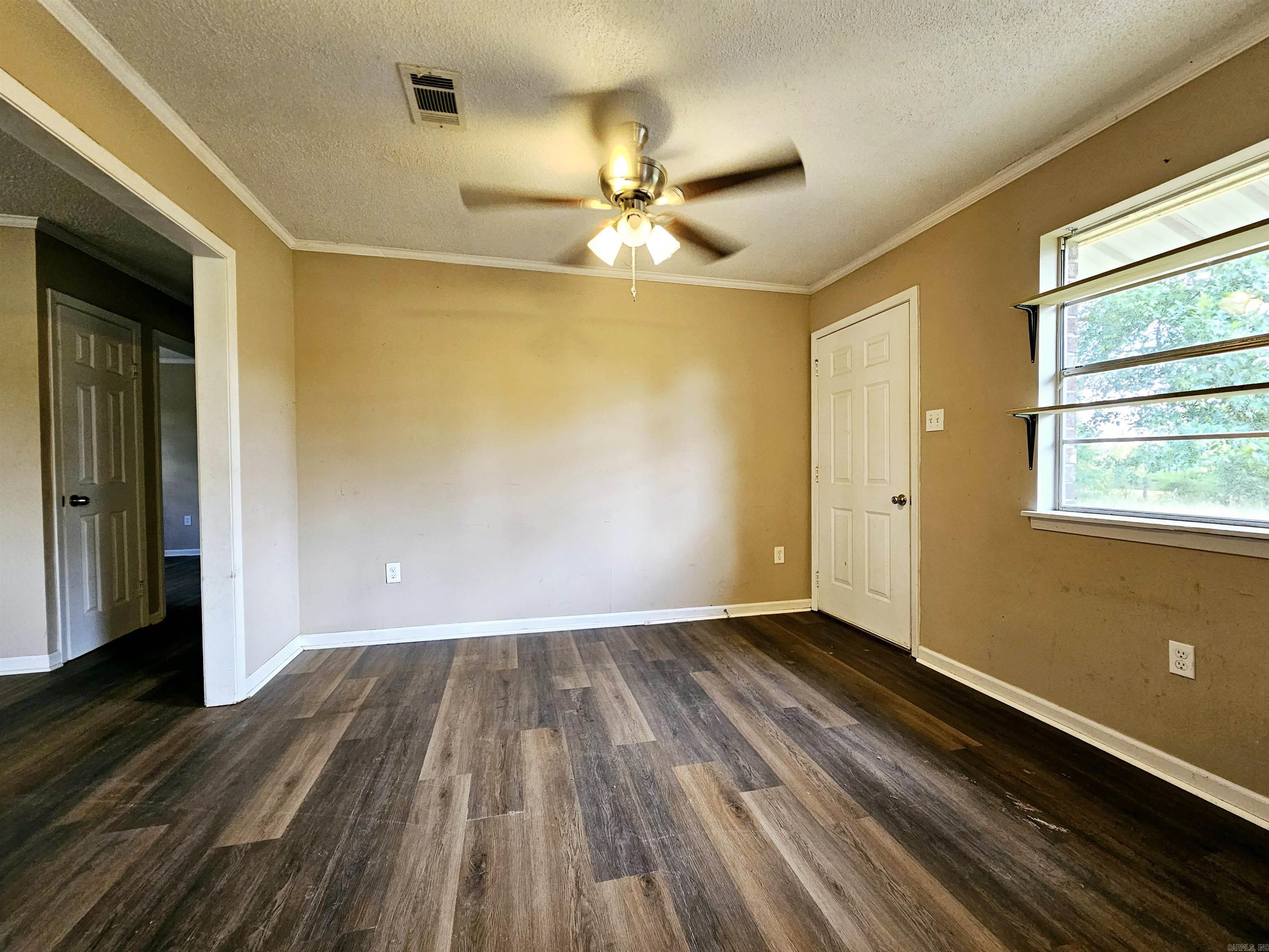766 Main  Conway, AR
