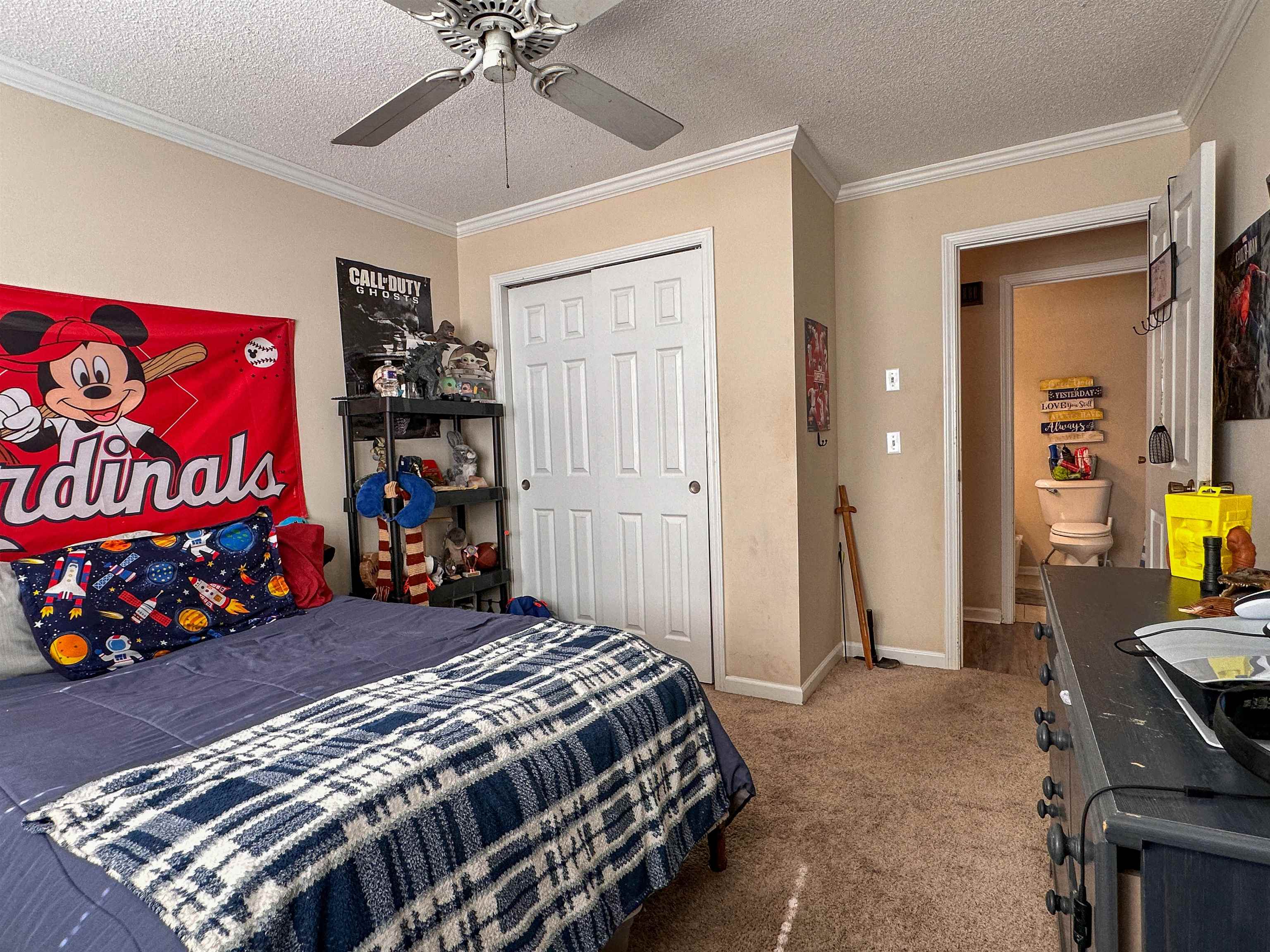 5 Ustisti  Cherokee Village, AR