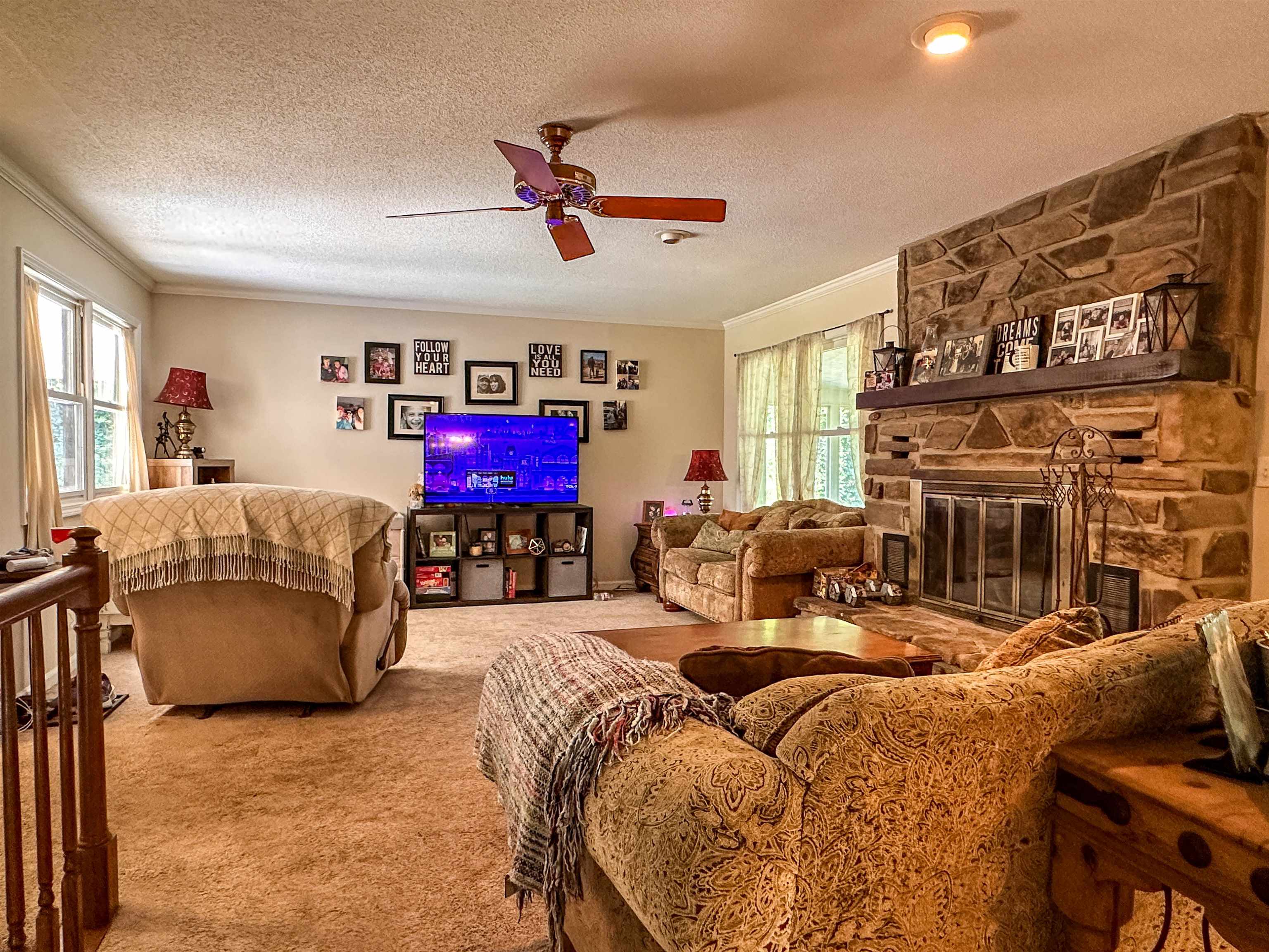 5 Ustisti  Cherokee Village, AR