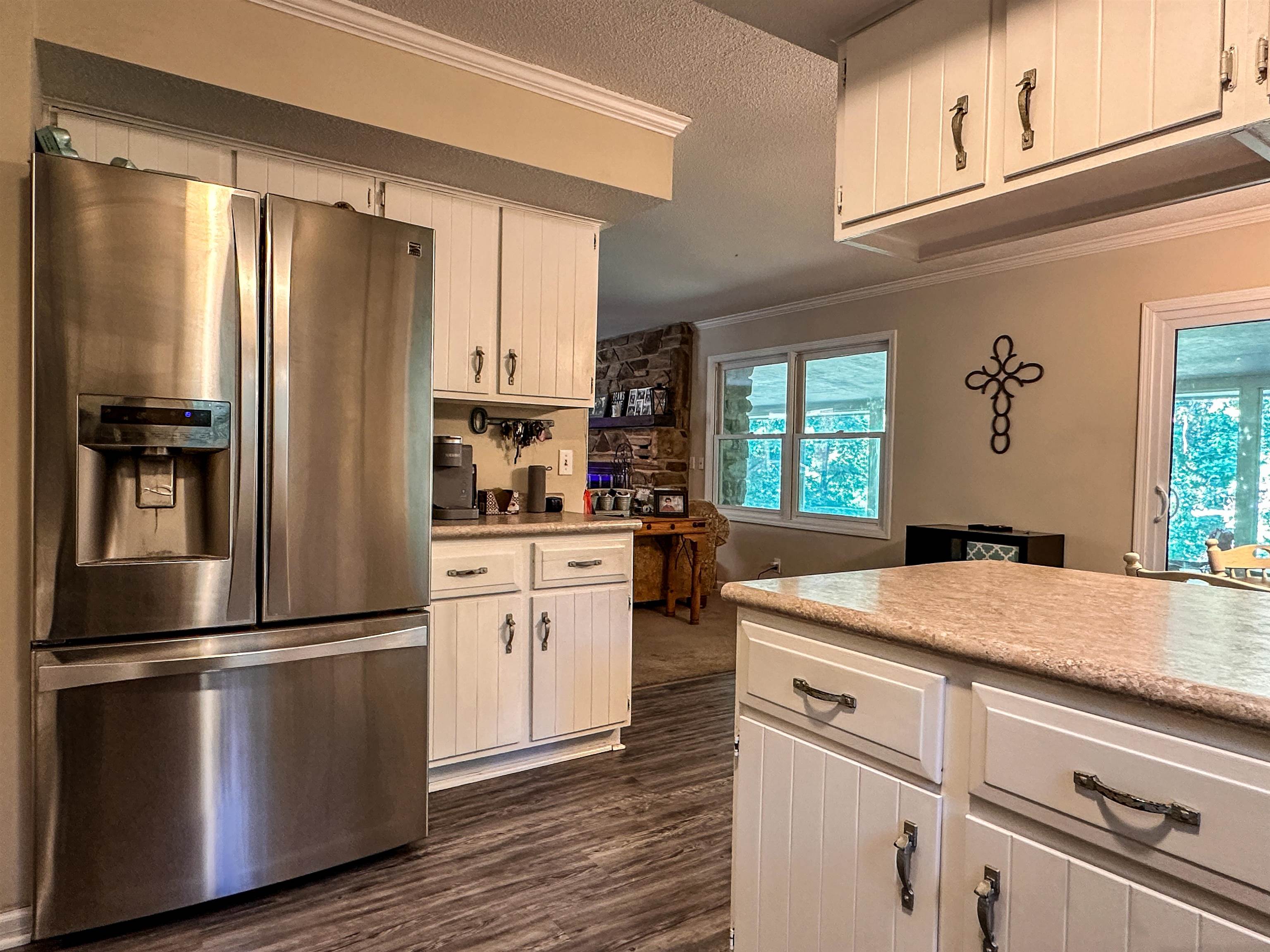 5 Ustisti  Cherokee Village, AR