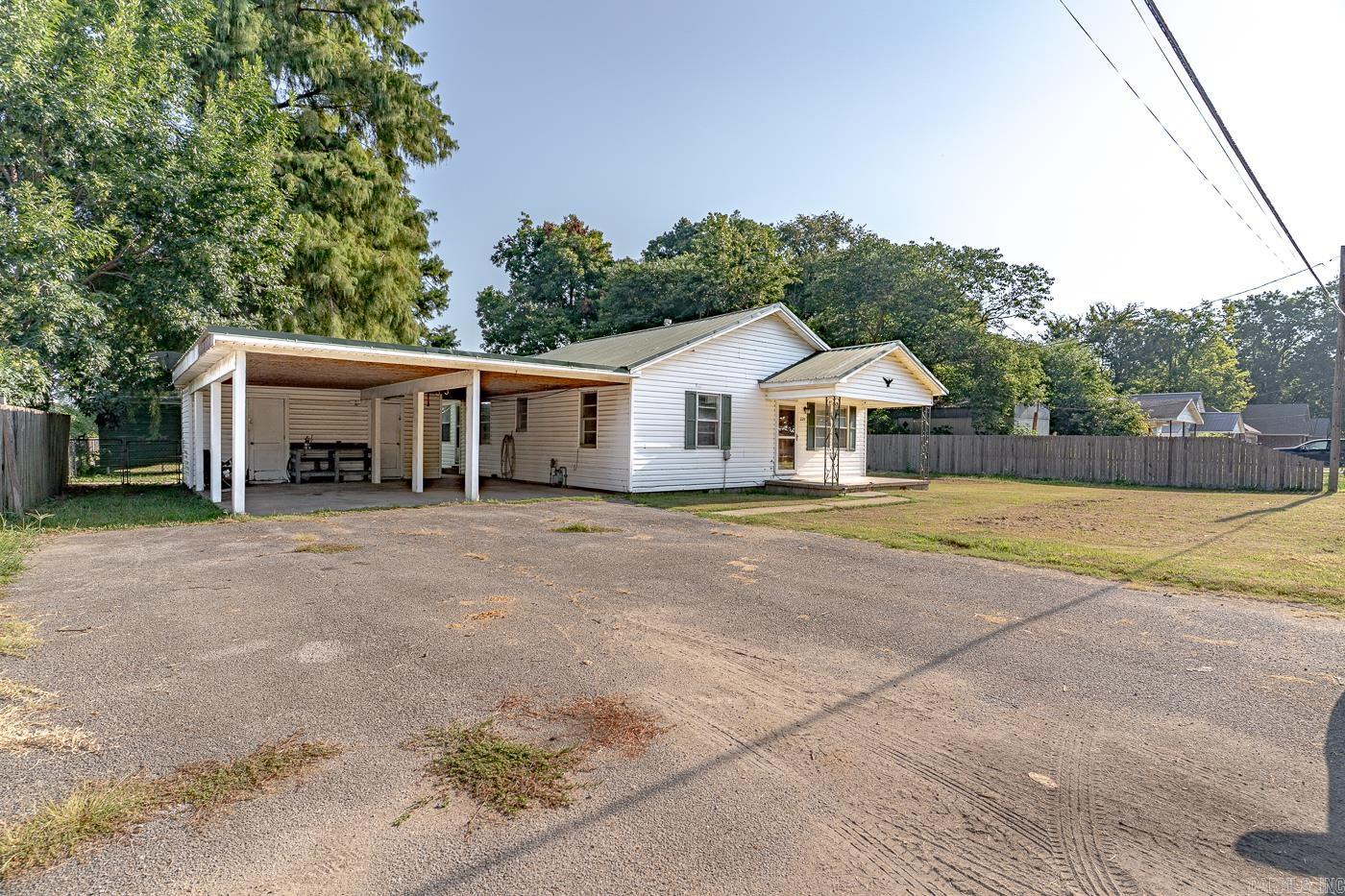 224 E Olympia Ave  Manila, AR