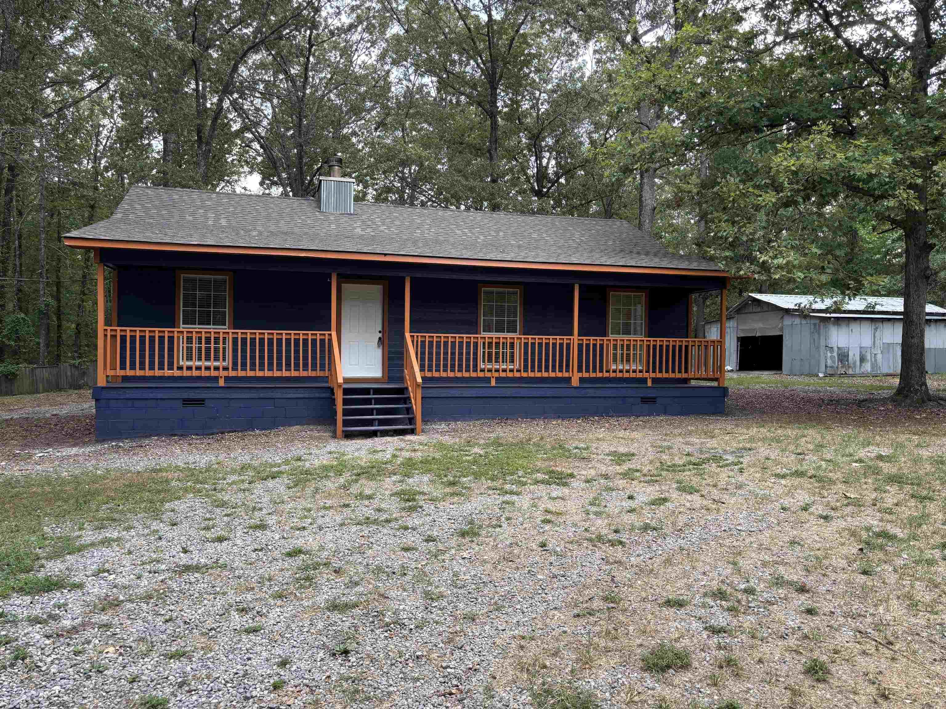 8201 Oakview Dr  Hensley, AR
