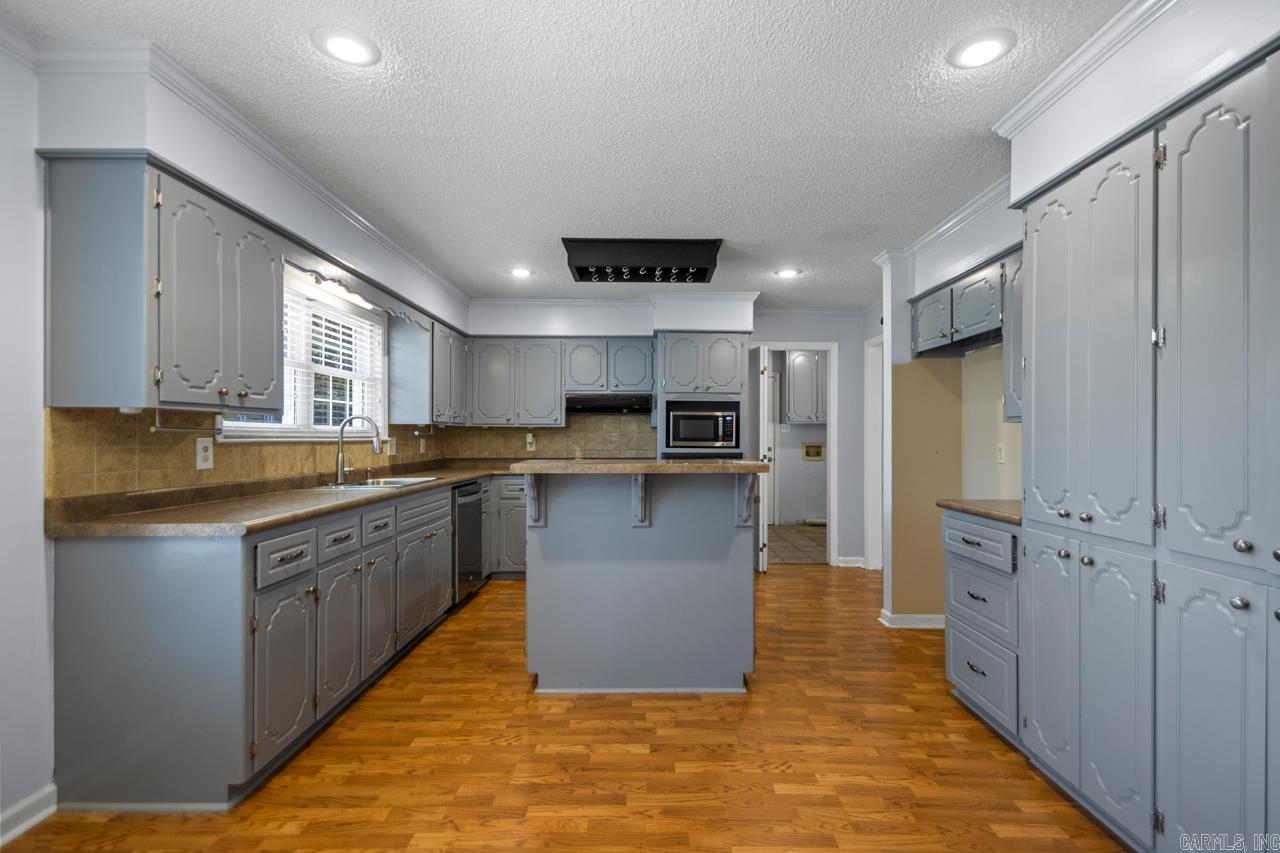 1406 Coolhurst  Sherwood, AR