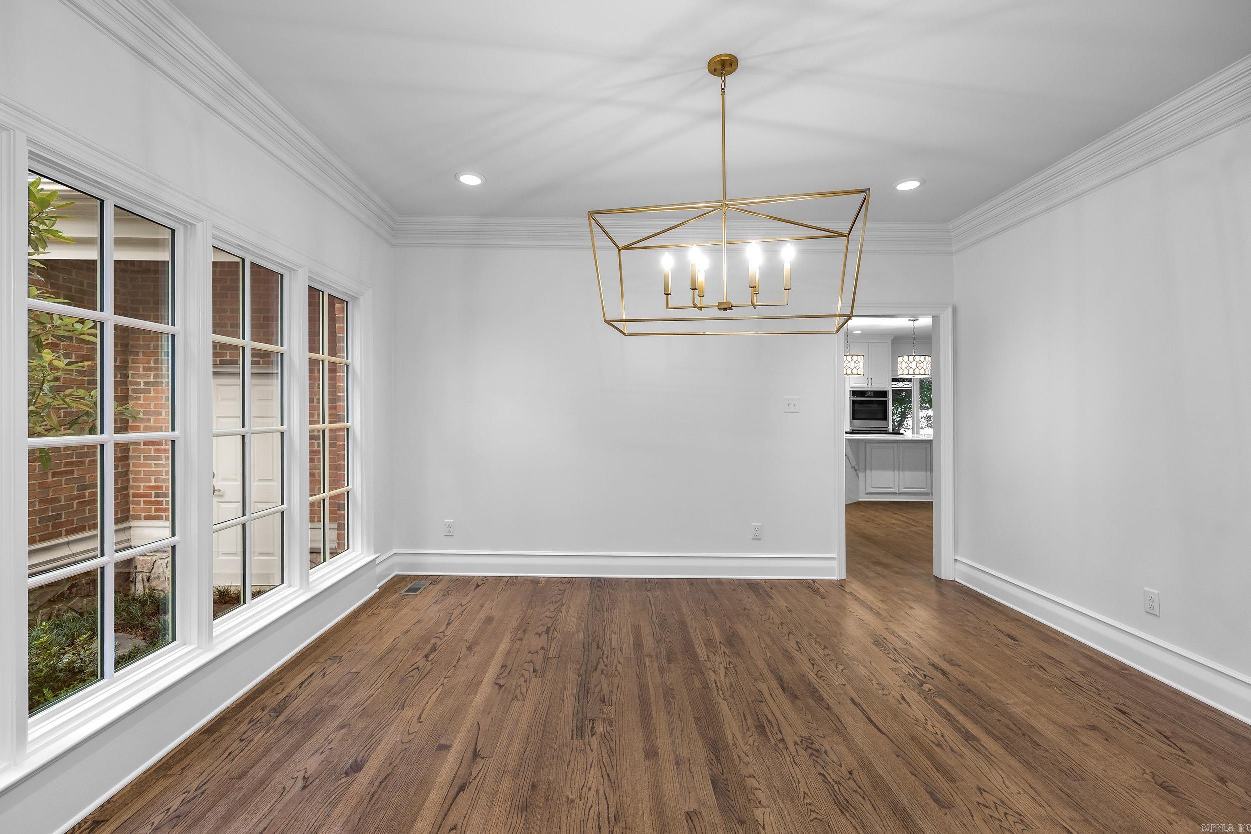 22 Avignon Drive Little Rock, AR 72223