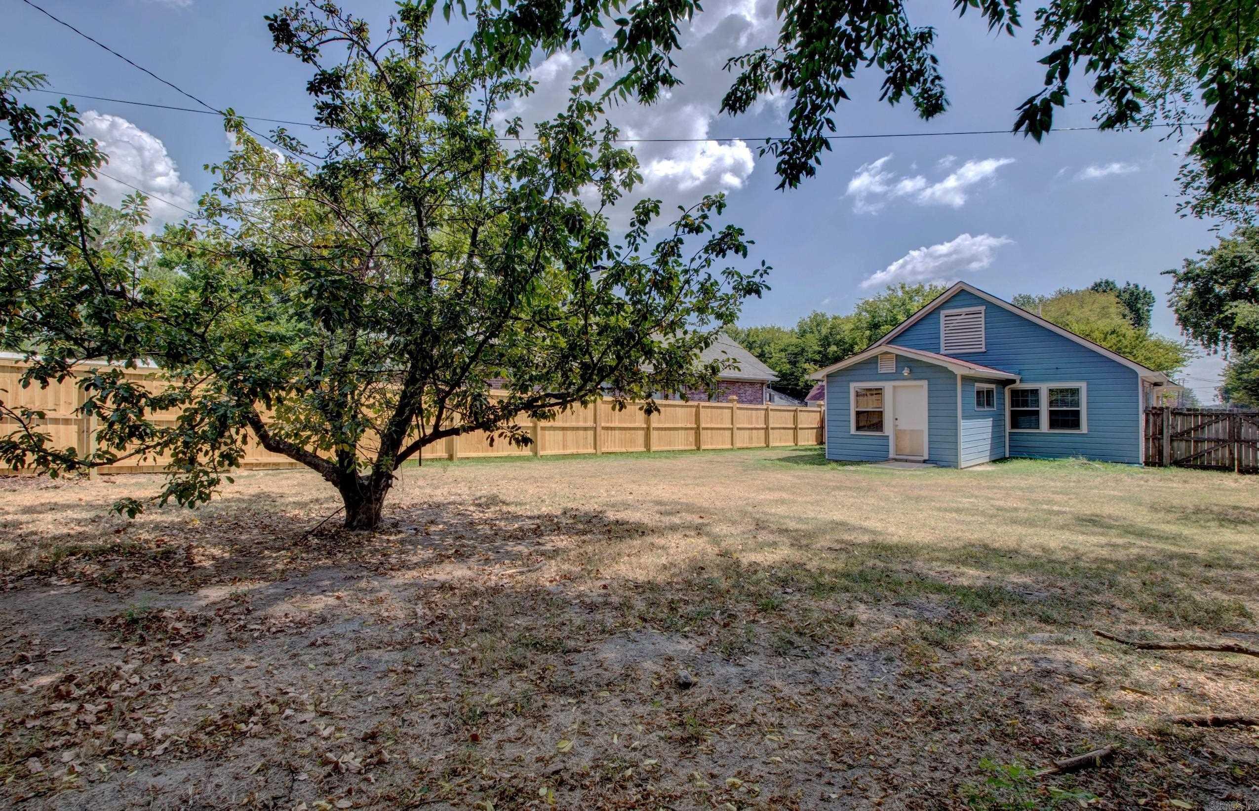 2018 Center St  Little Rock, AR