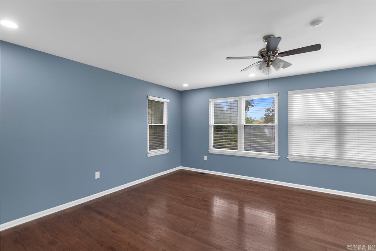 6609 Greenwood  Cammack Village, AR