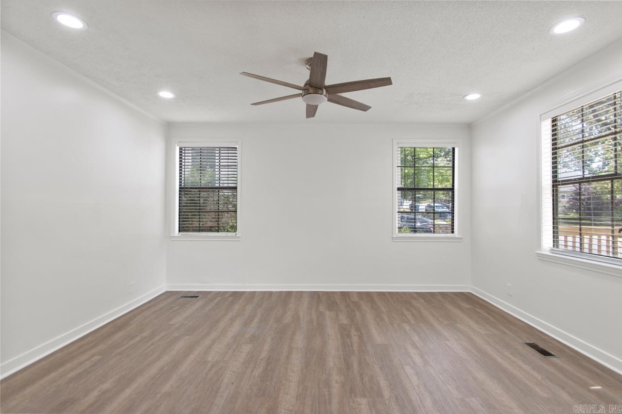 6712 Longwood  Cammack Village, AR