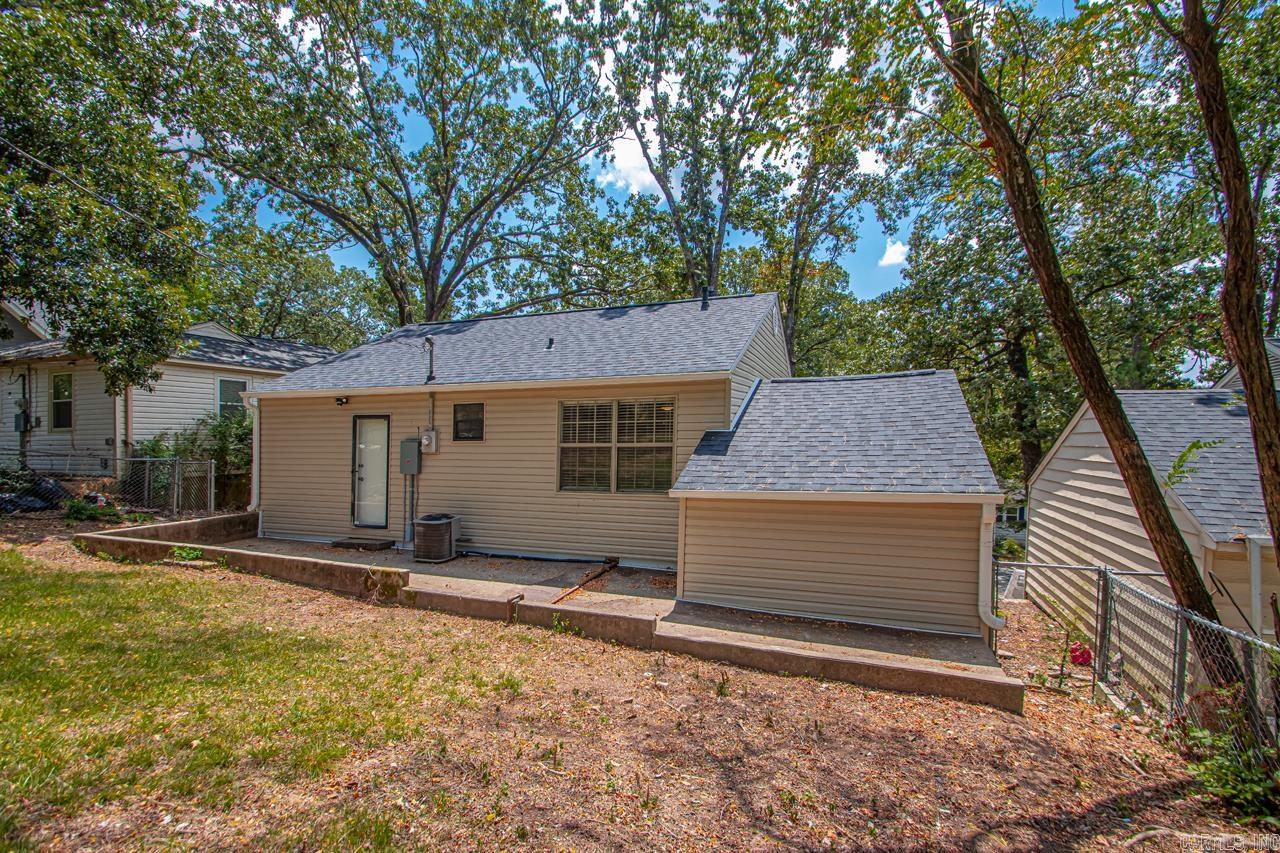 6712 Longwood  Cammack Village, AR