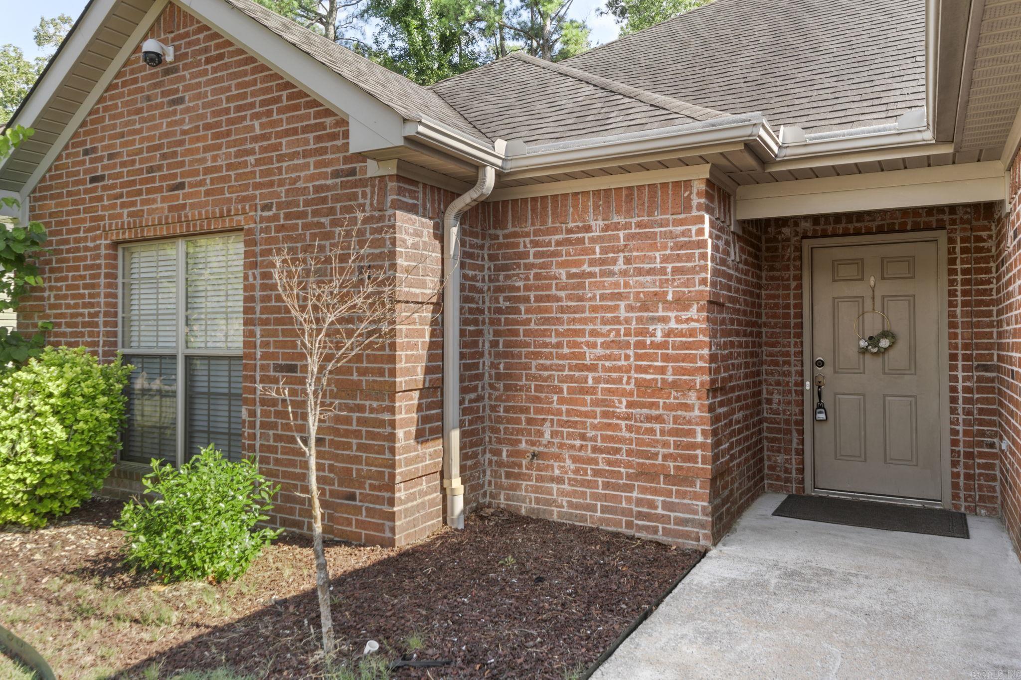 21 Crystalwood  Little Rock, AR