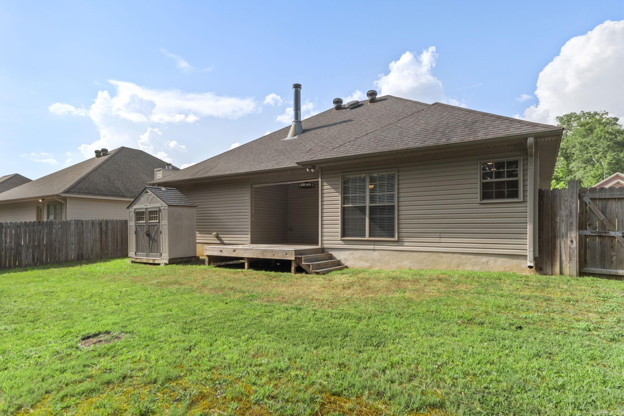 21 Crystalwood  Little Rock, AR