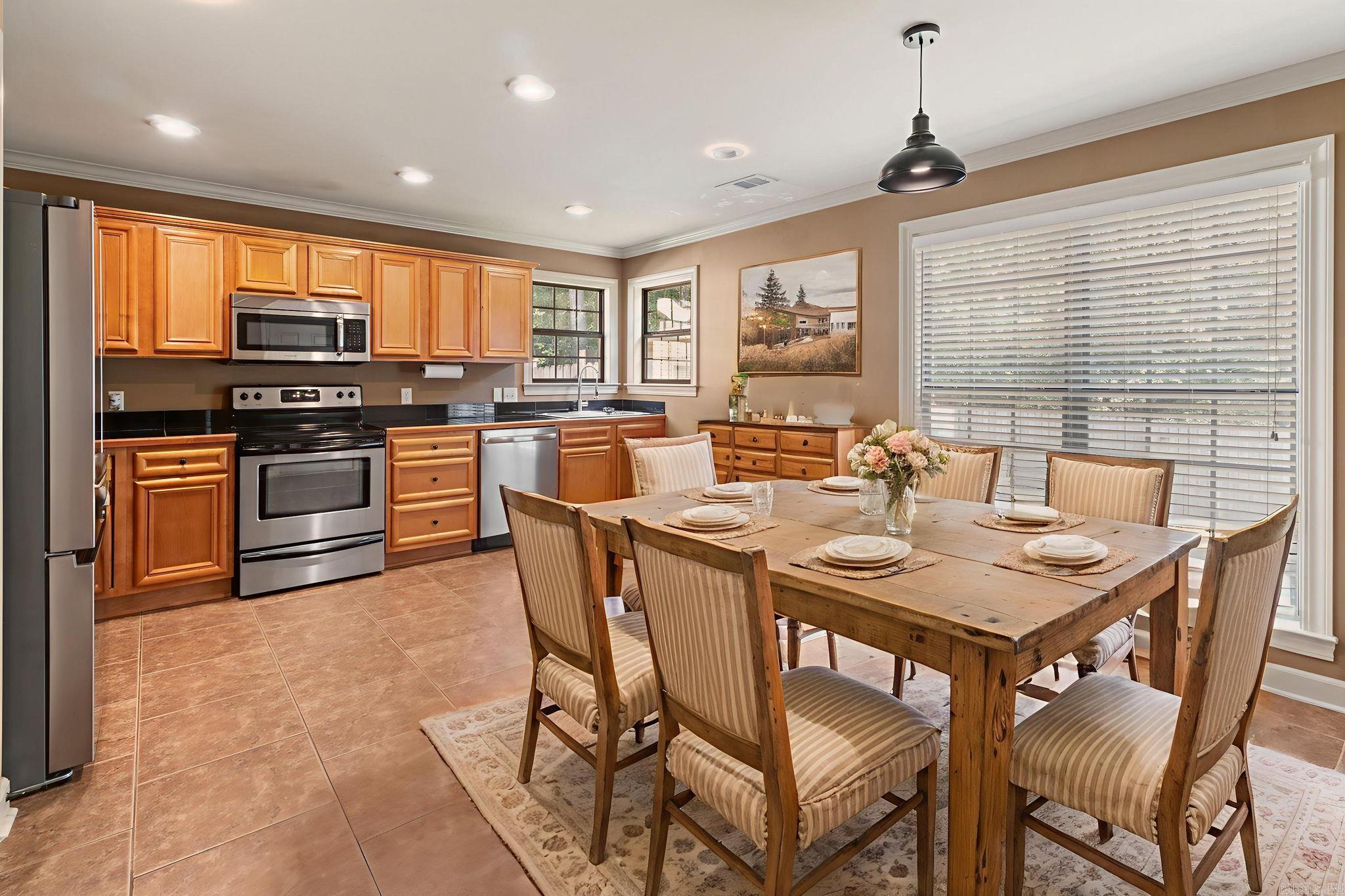 21 Crystalwood  Little Rock, AR