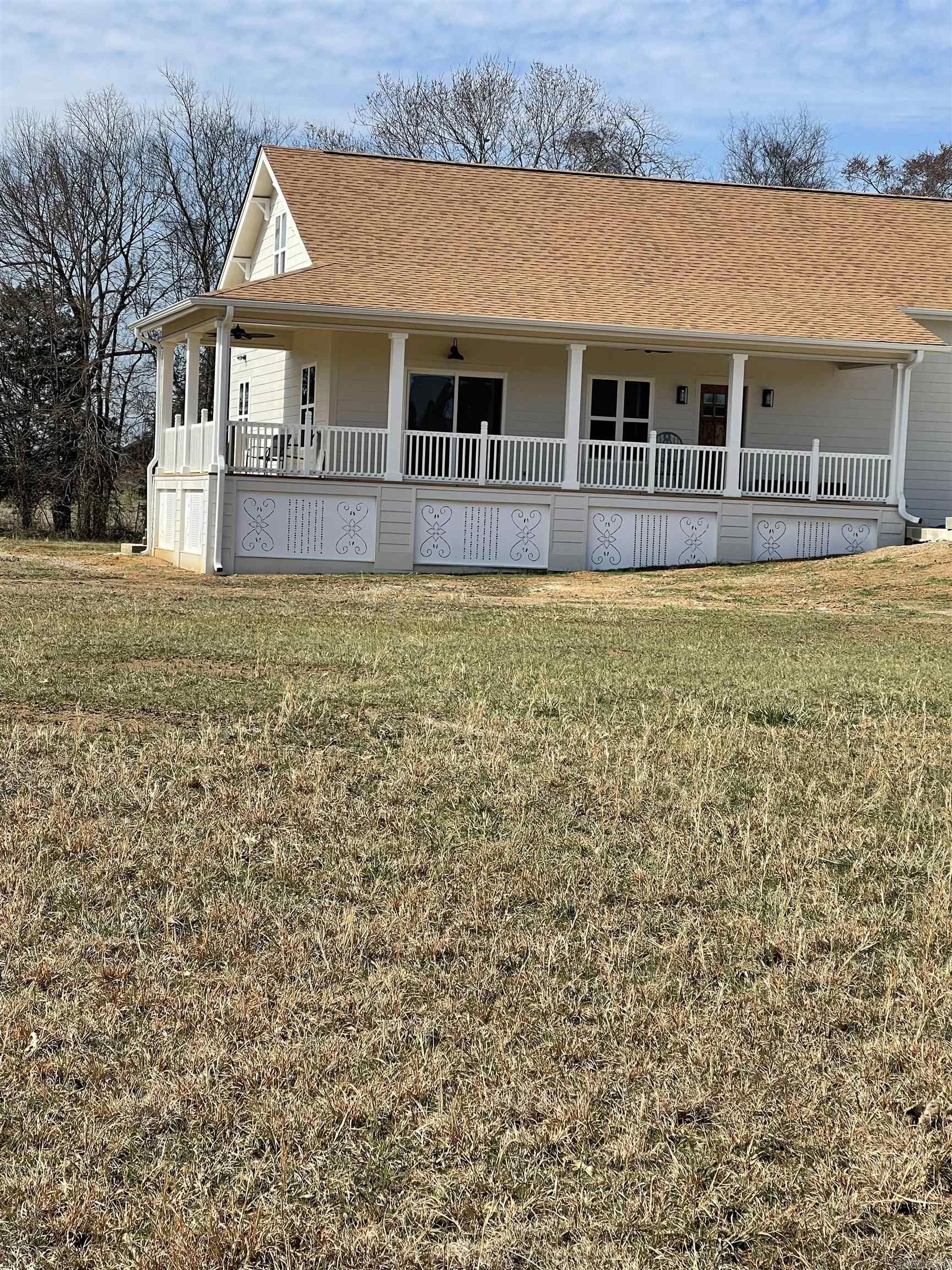 2055 E Church Street  Altus, AR
