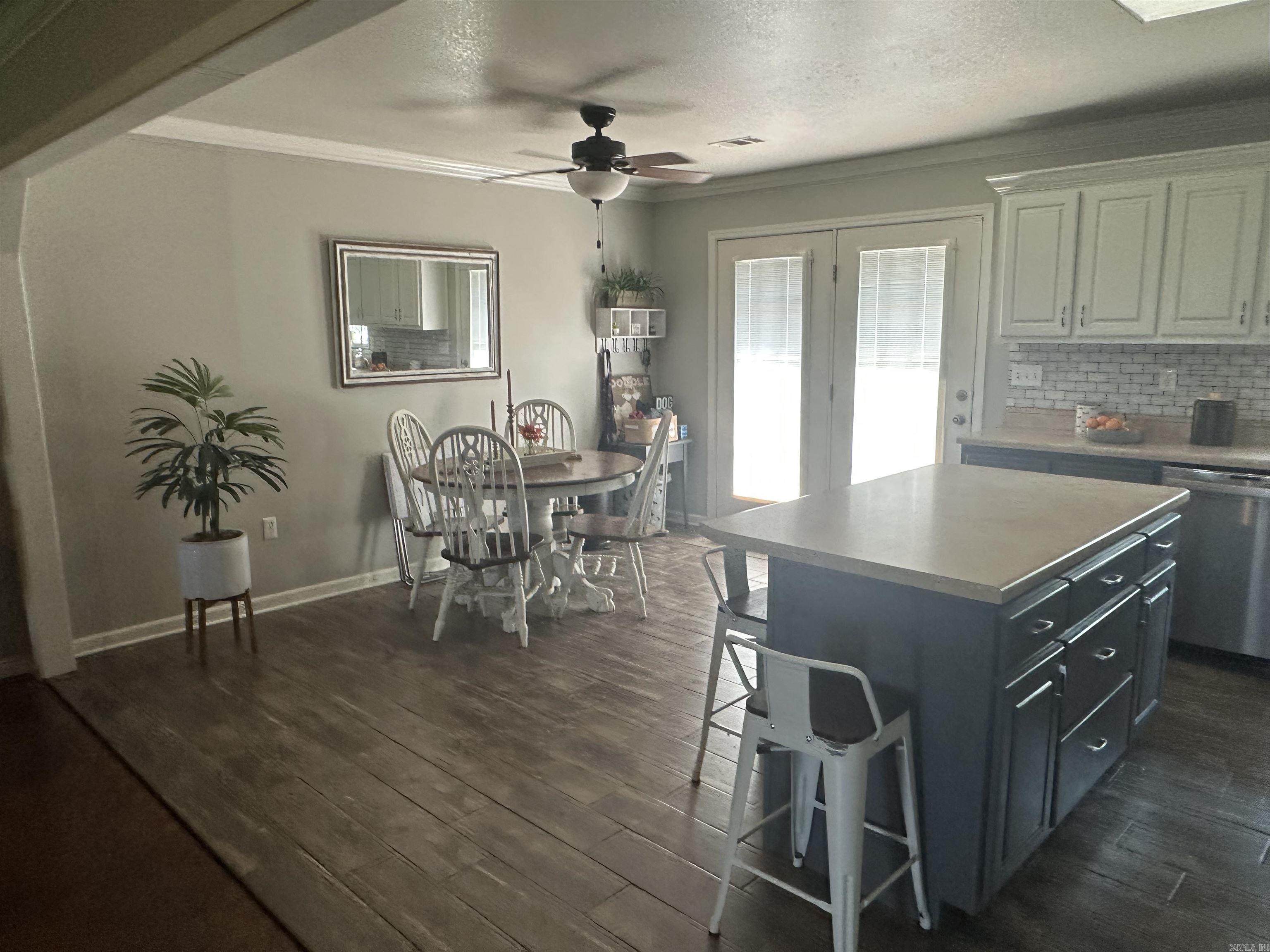 2010 Greenway Lane  Jonesboro, AR