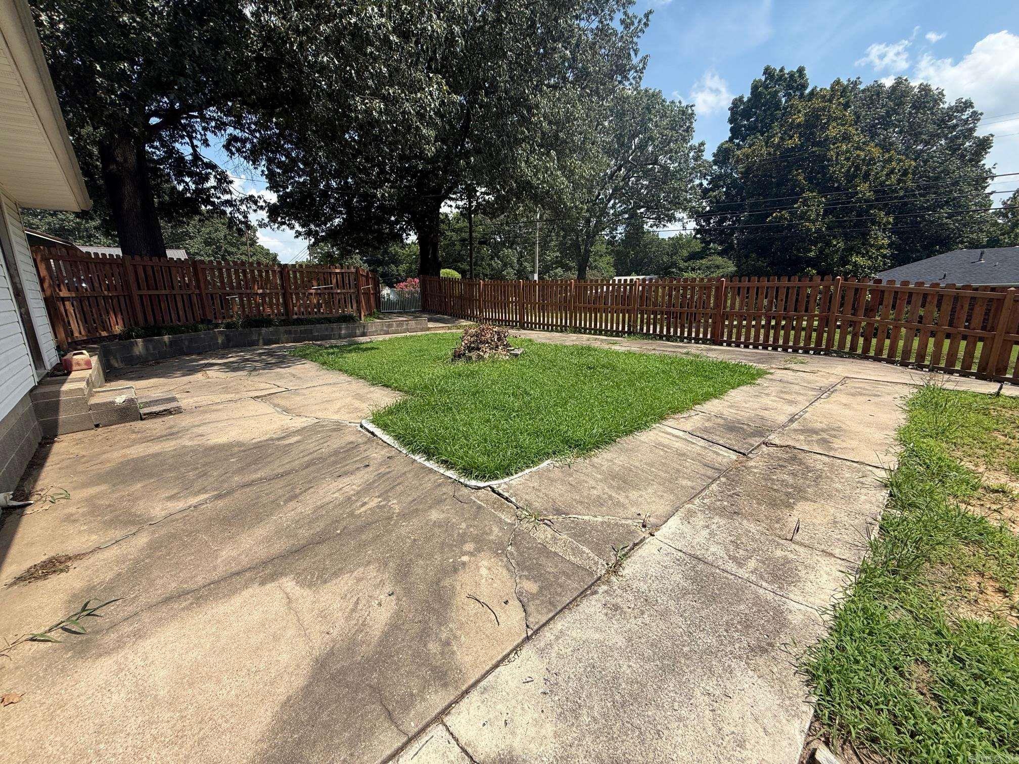 301 Ann  Piggott, AR
