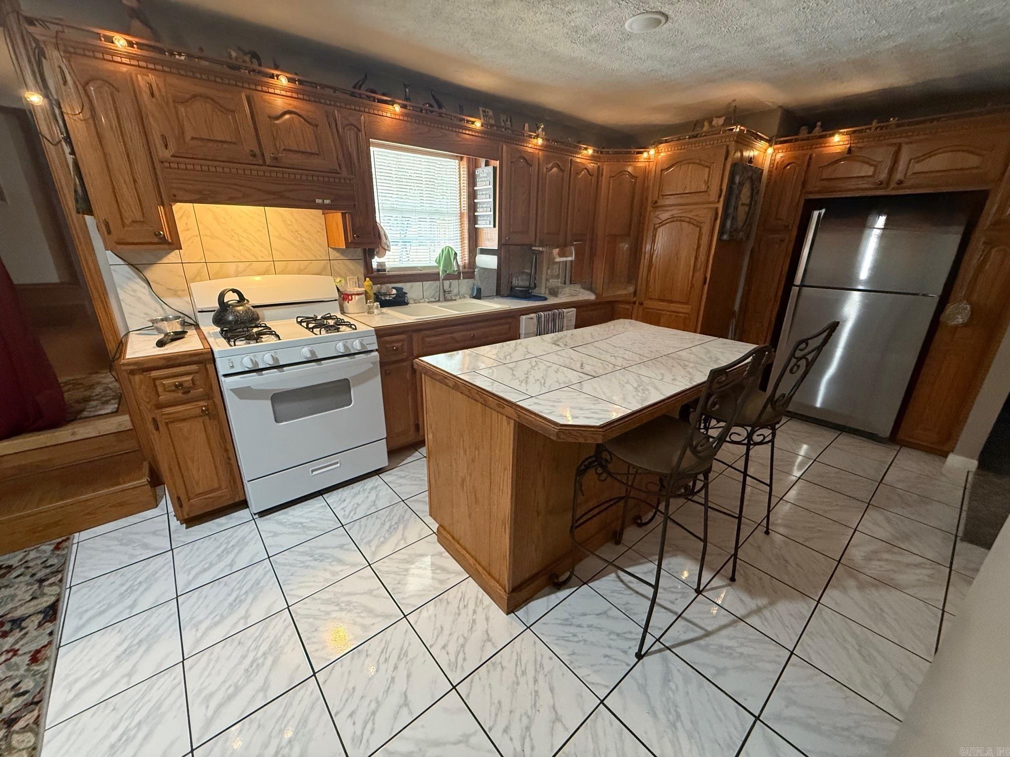 301 Ann  Piggott, AR