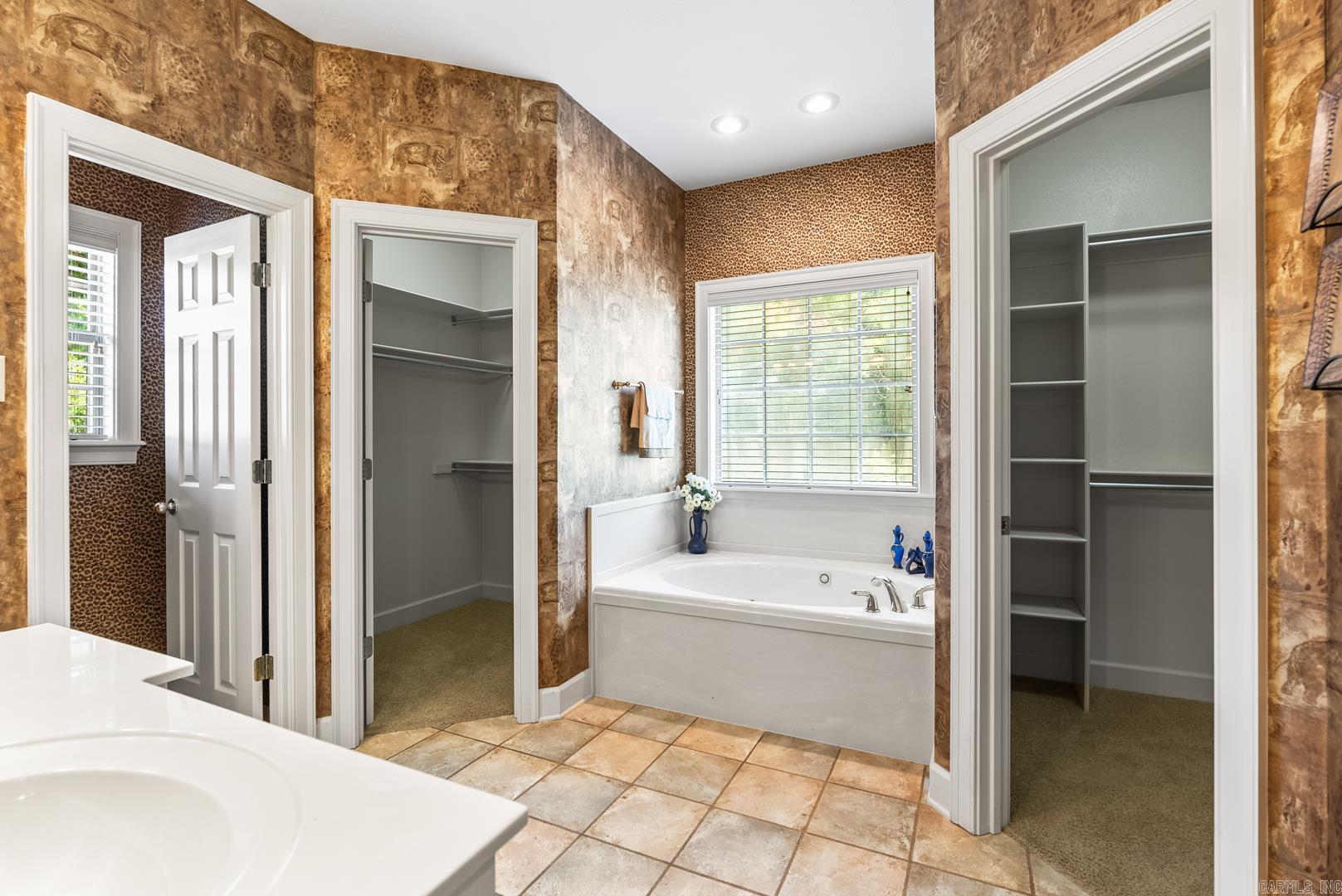 3300 Forsythia  Conway, AR