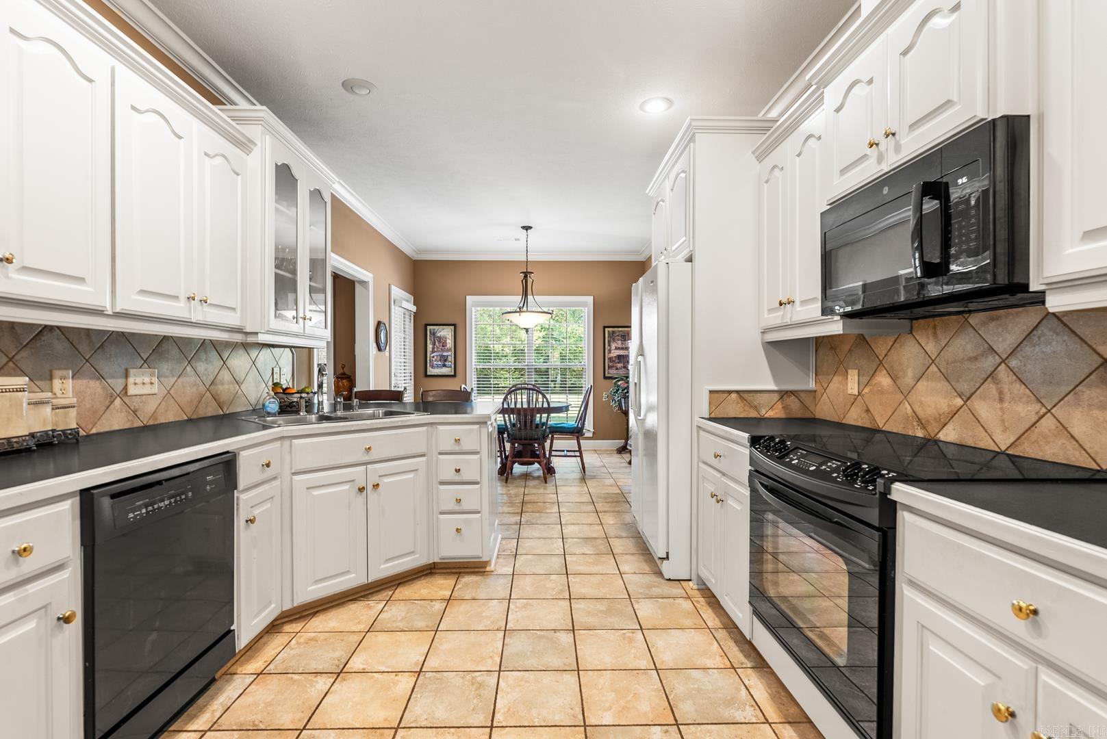 3300 Forsythia  Conway, AR