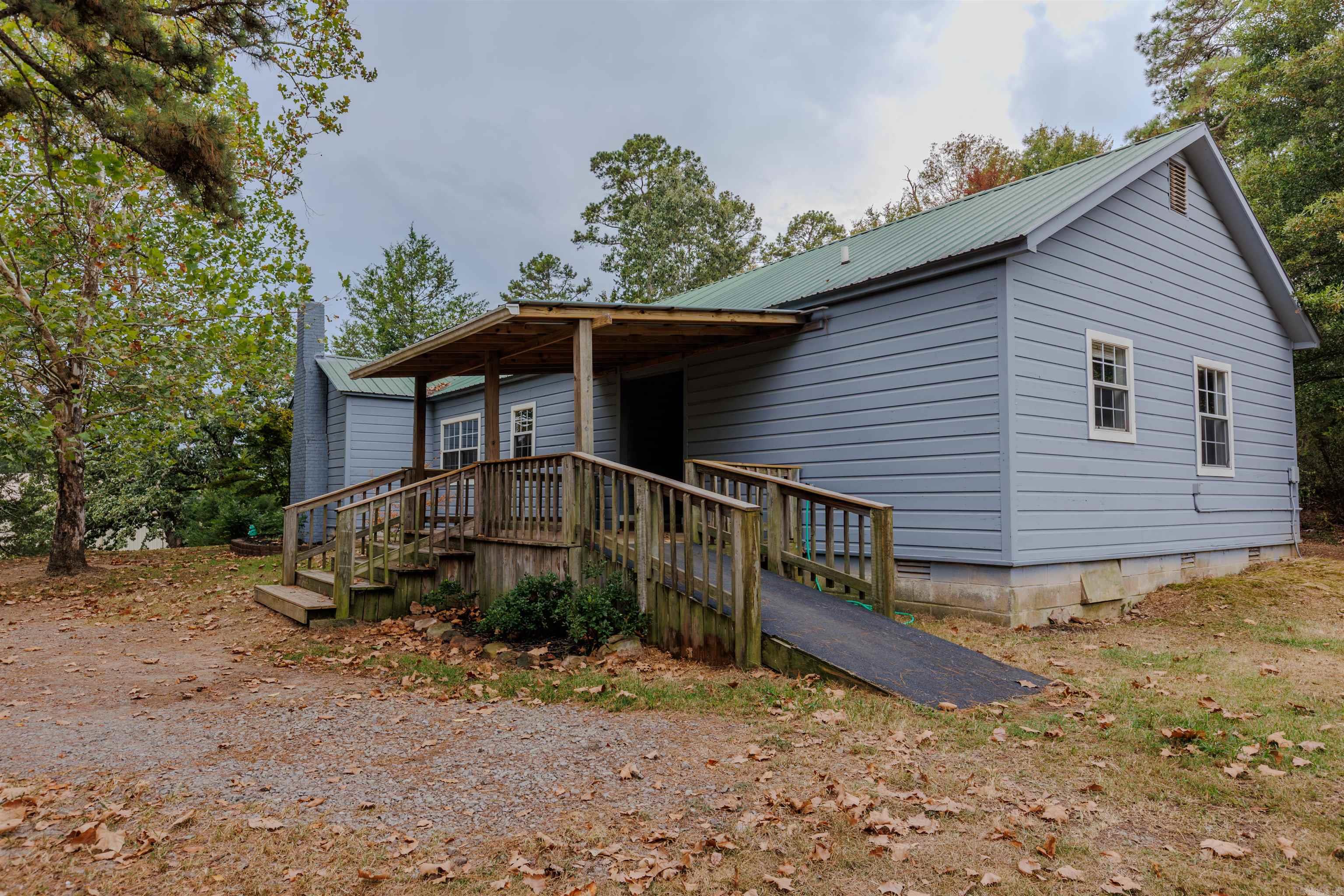 316 N 4th  Perryville, AR