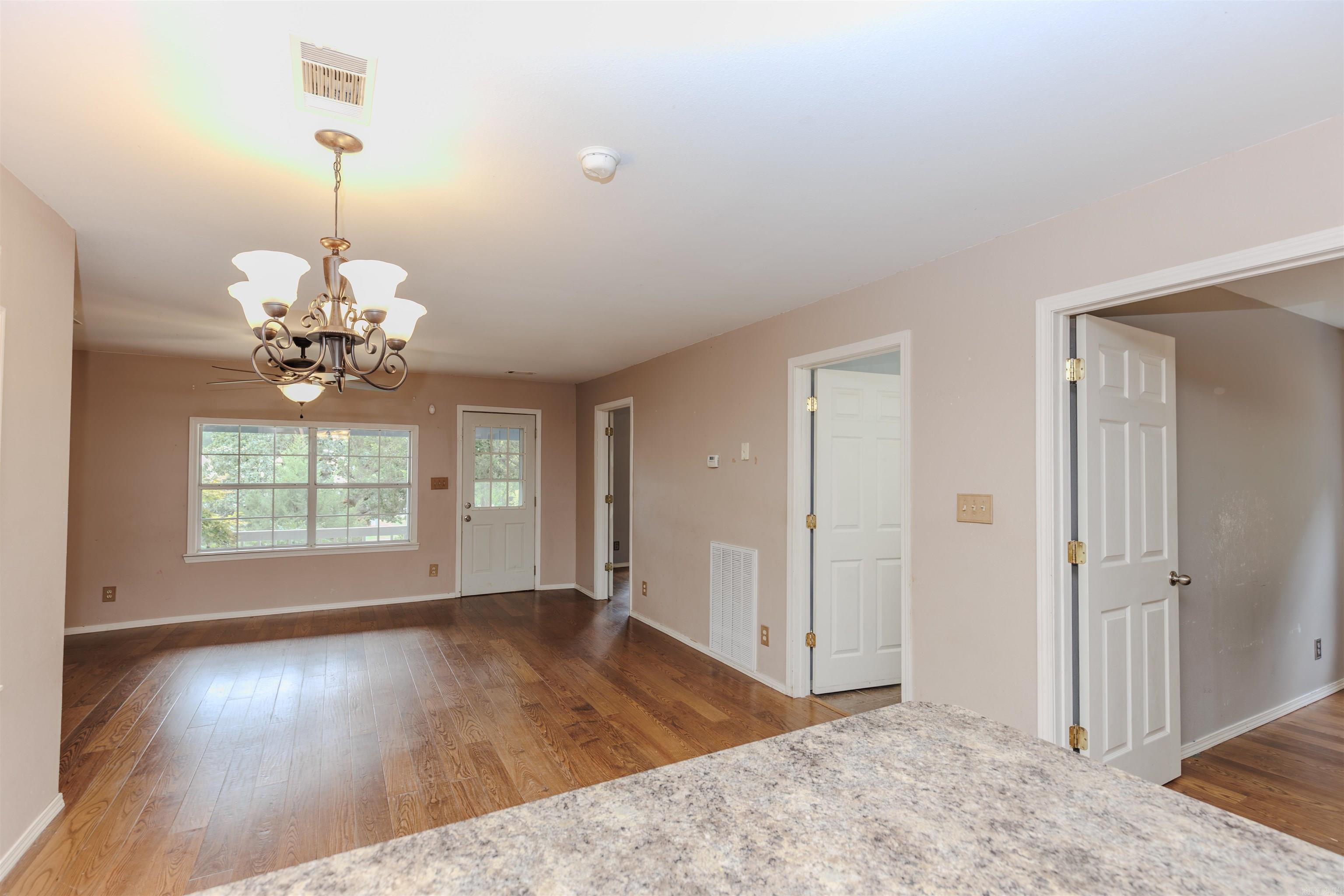 316 N 4th  Perryville, AR