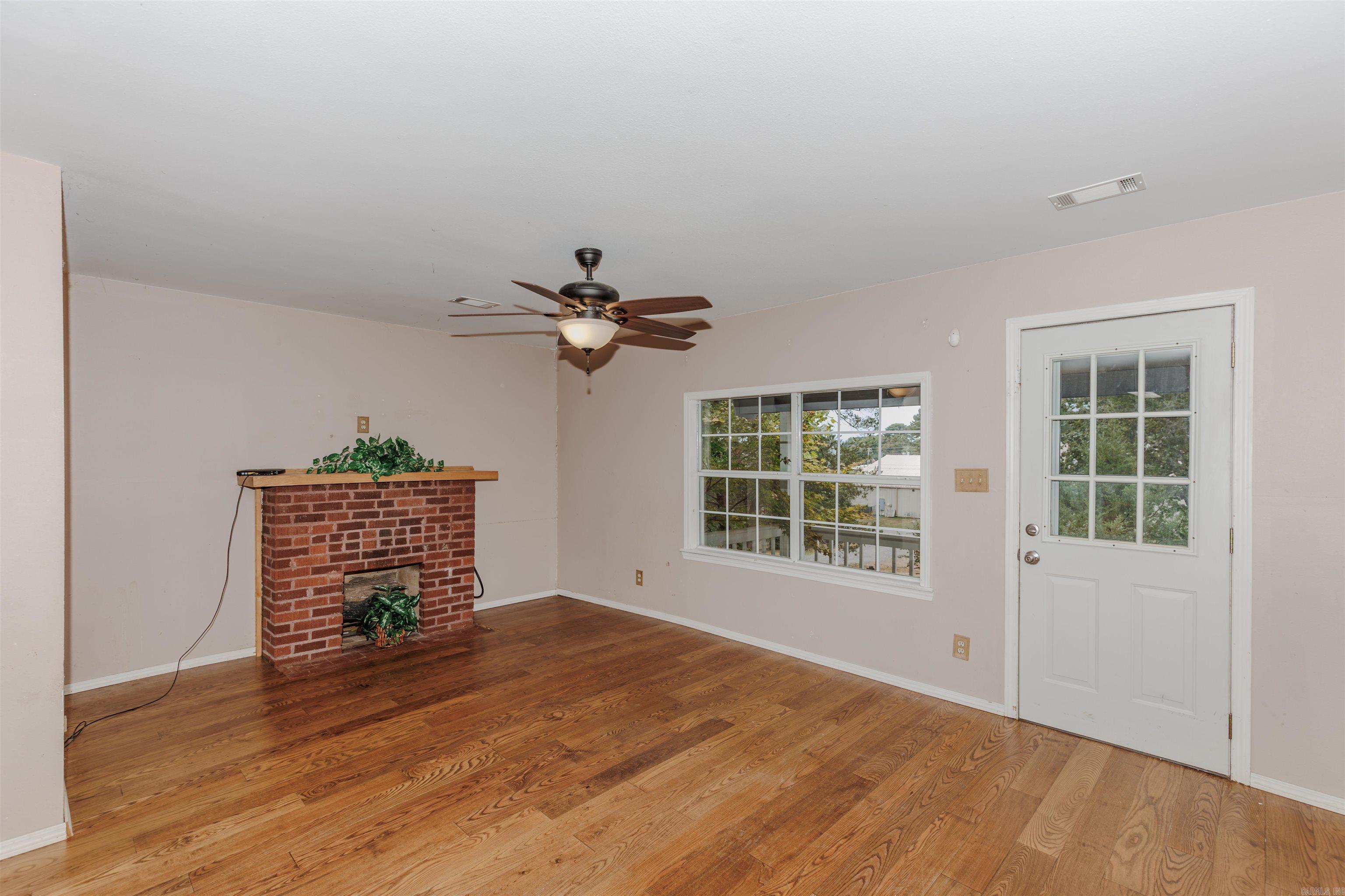 316 N 4th  Perryville, AR