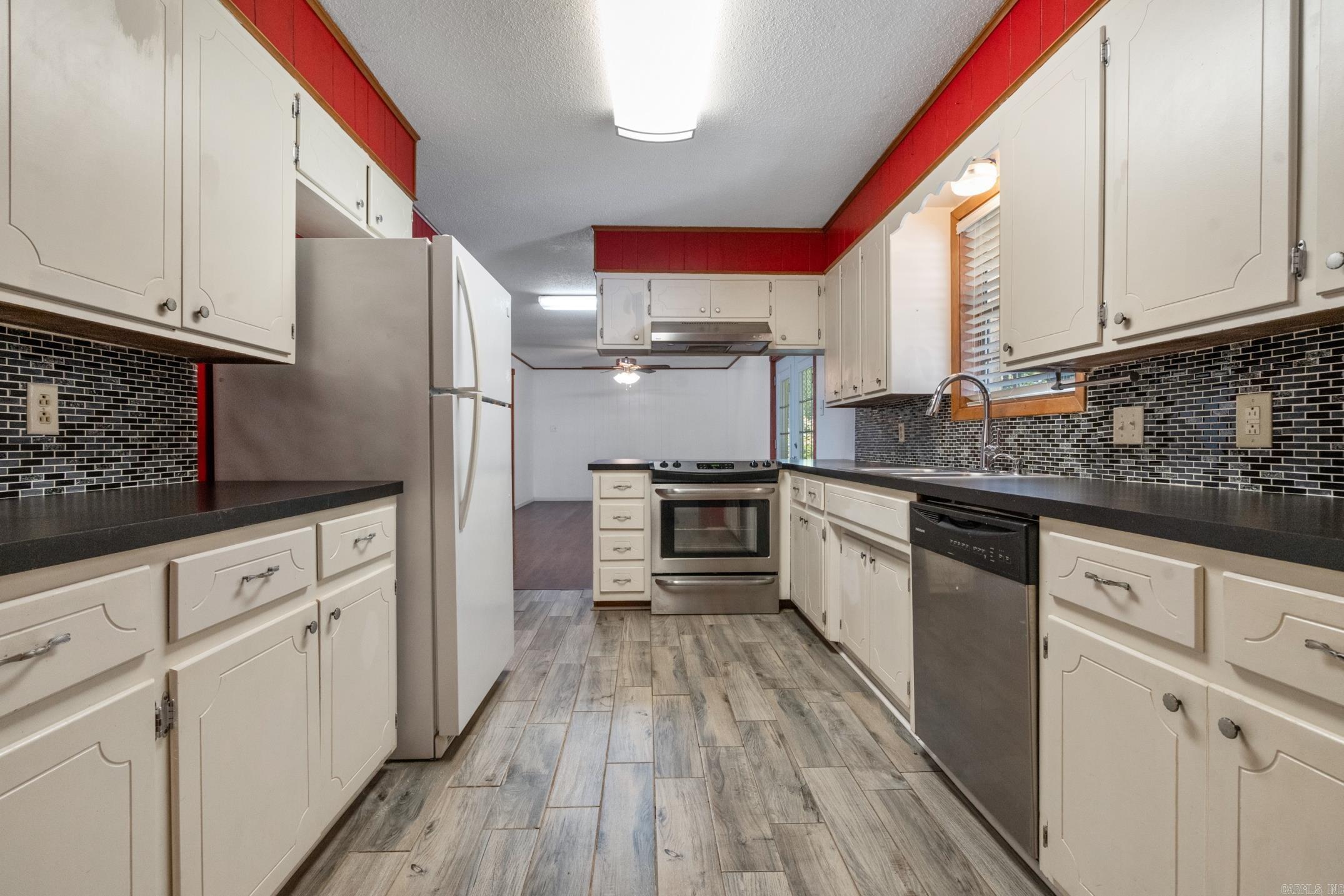 209 Windamere Dr  Hot Springs, AR