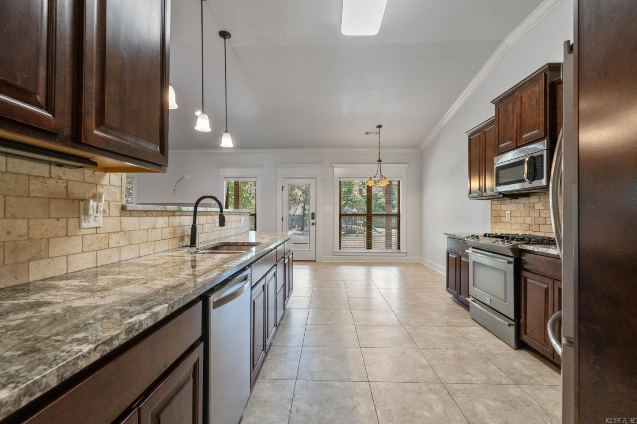 109 Wild Dogwood Trl  Hot Springs, AR