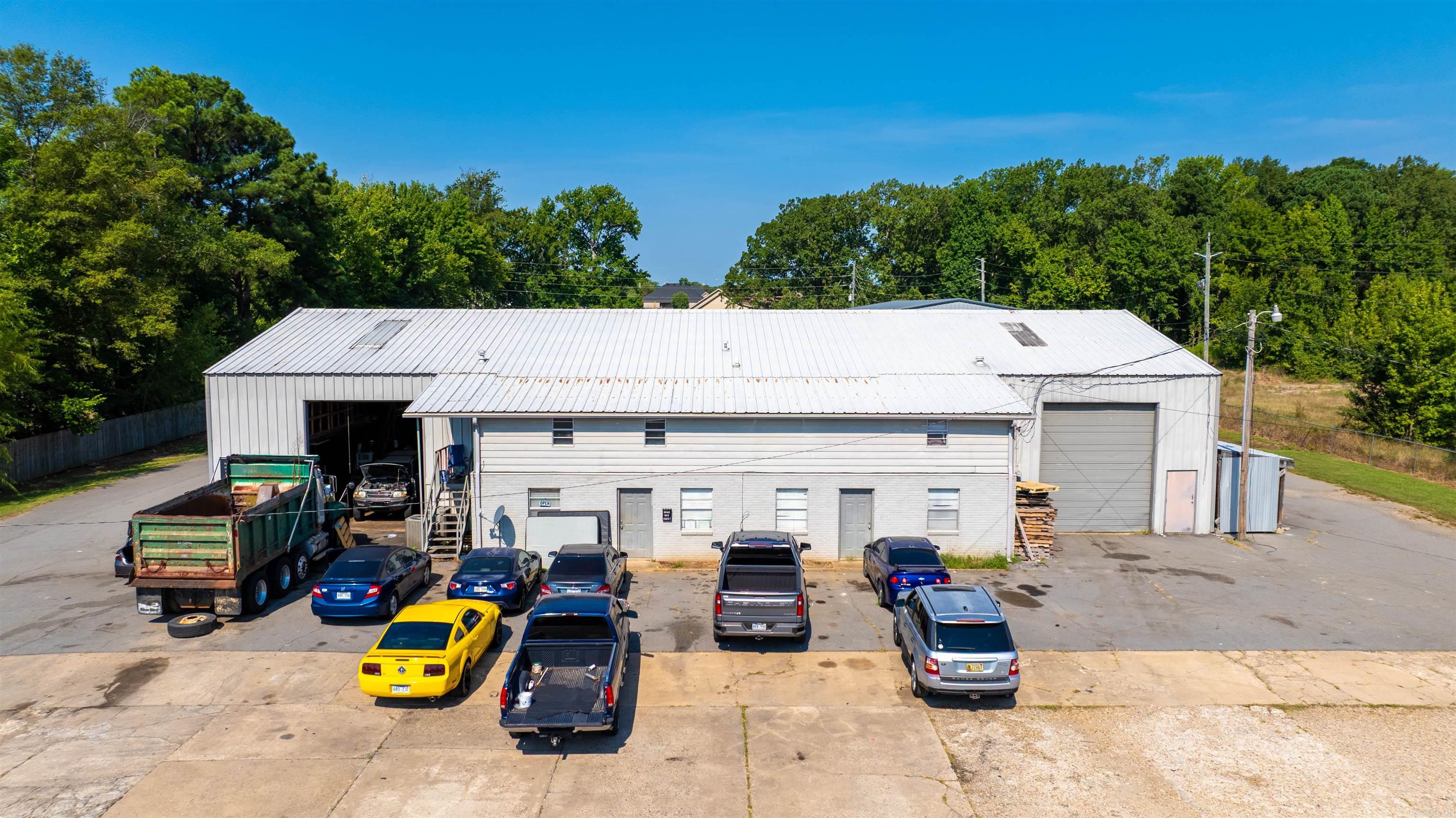 6720 Alcoa Rd  Benton, AR
