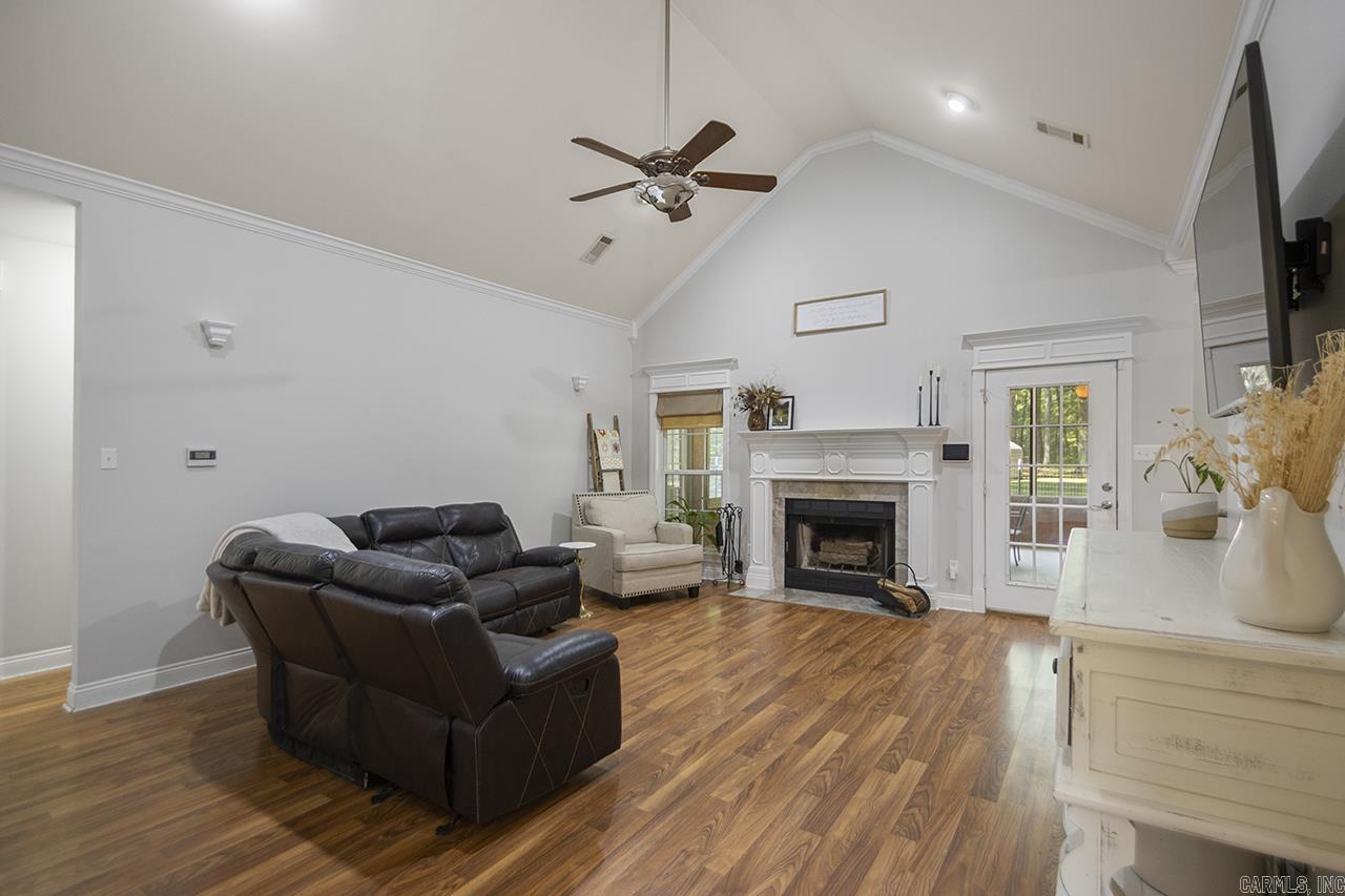 232 Sunset Cir  Cabot, AR