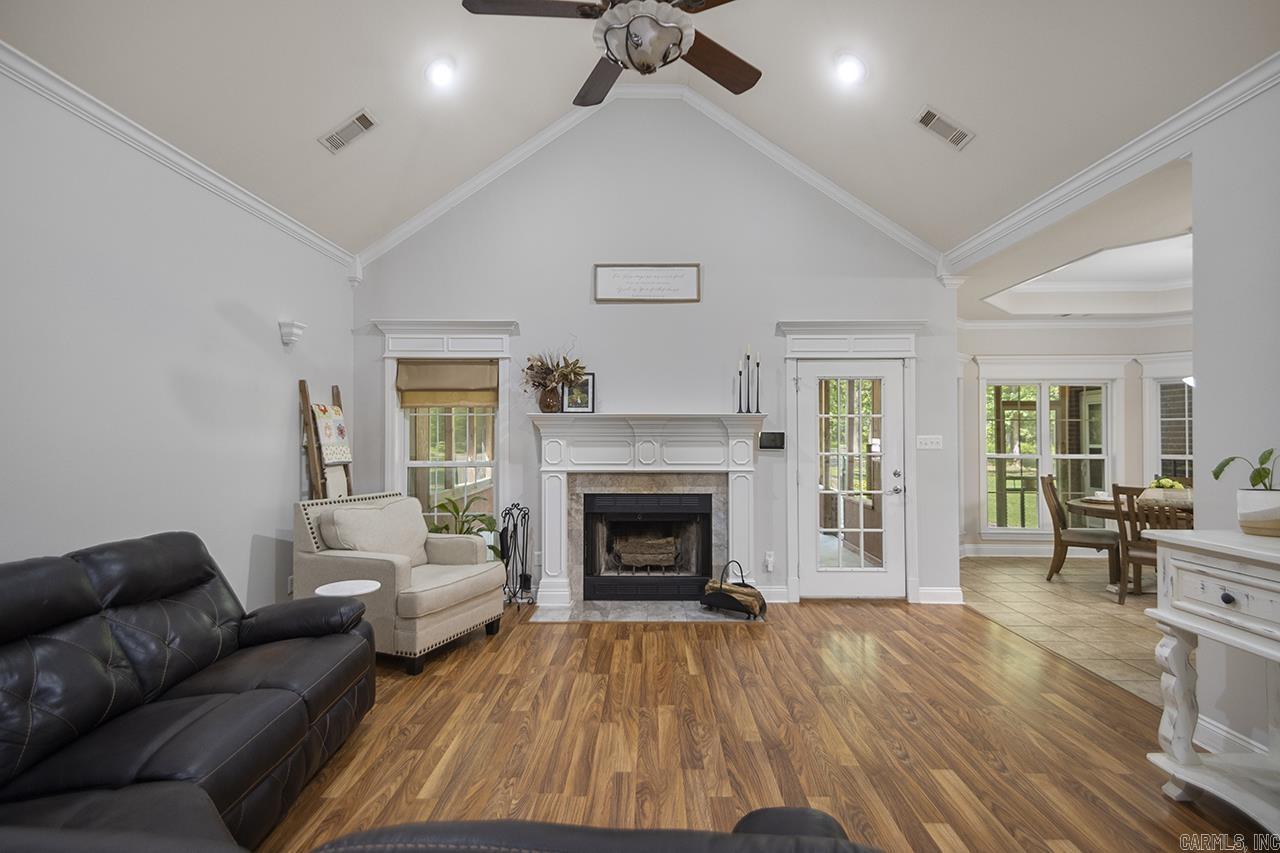 232 Sunset Cir  Cabot, AR