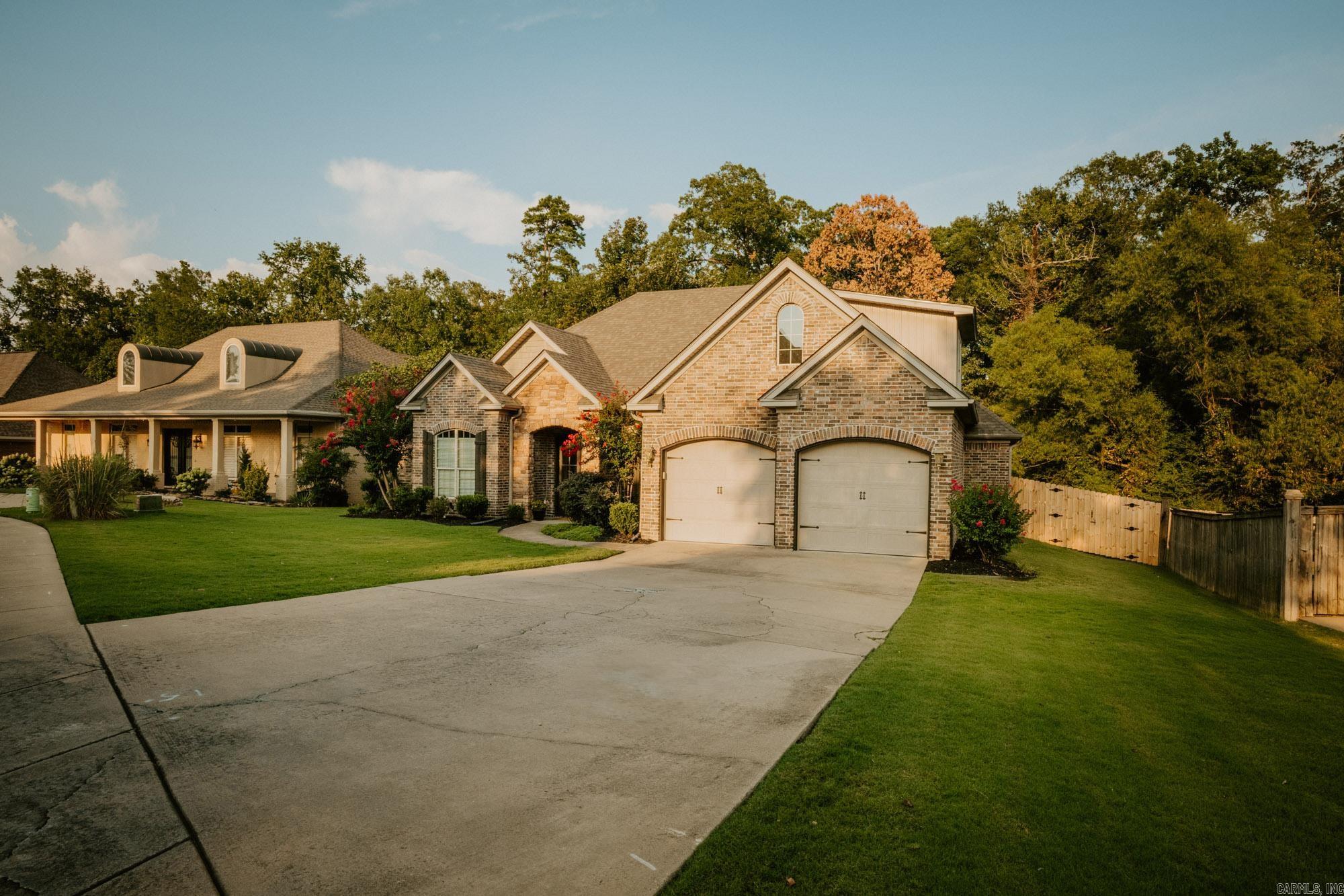 3908 Robinwood  Bryant, AR